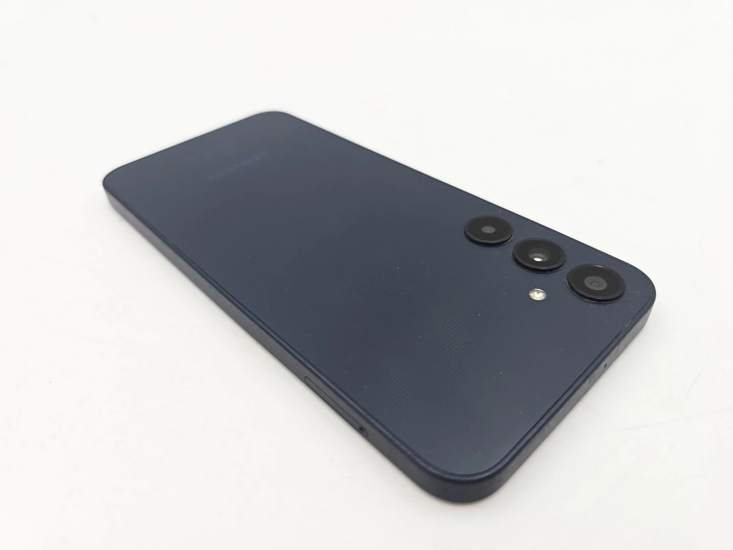 telefon-samsung-galaxy-a25-6128-komplet-wolny-od-obciazen-system-operacyjny-4388-1