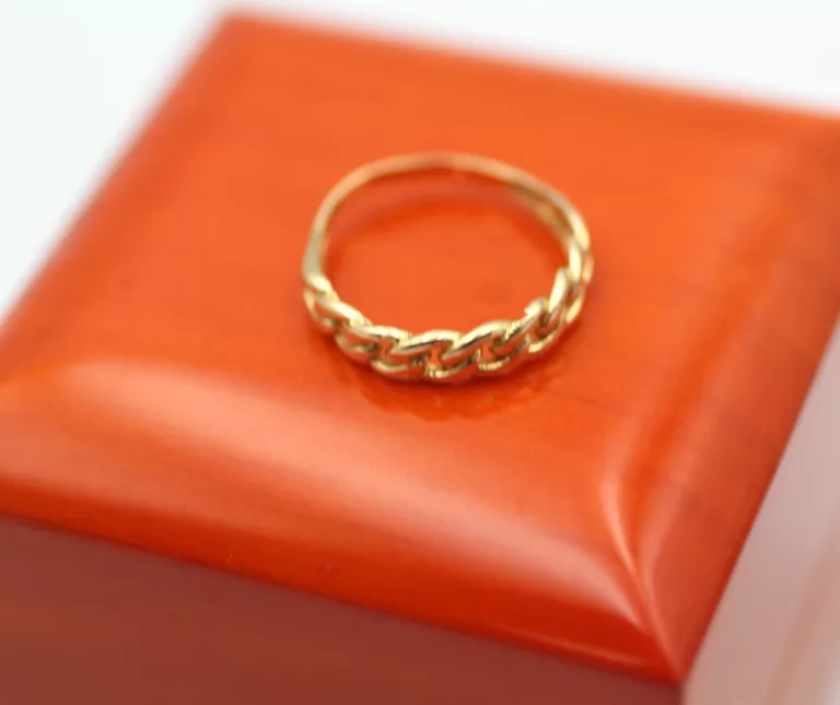 zloty-pierscionek-p585-r16-w-212g-rodzaj-2205-2