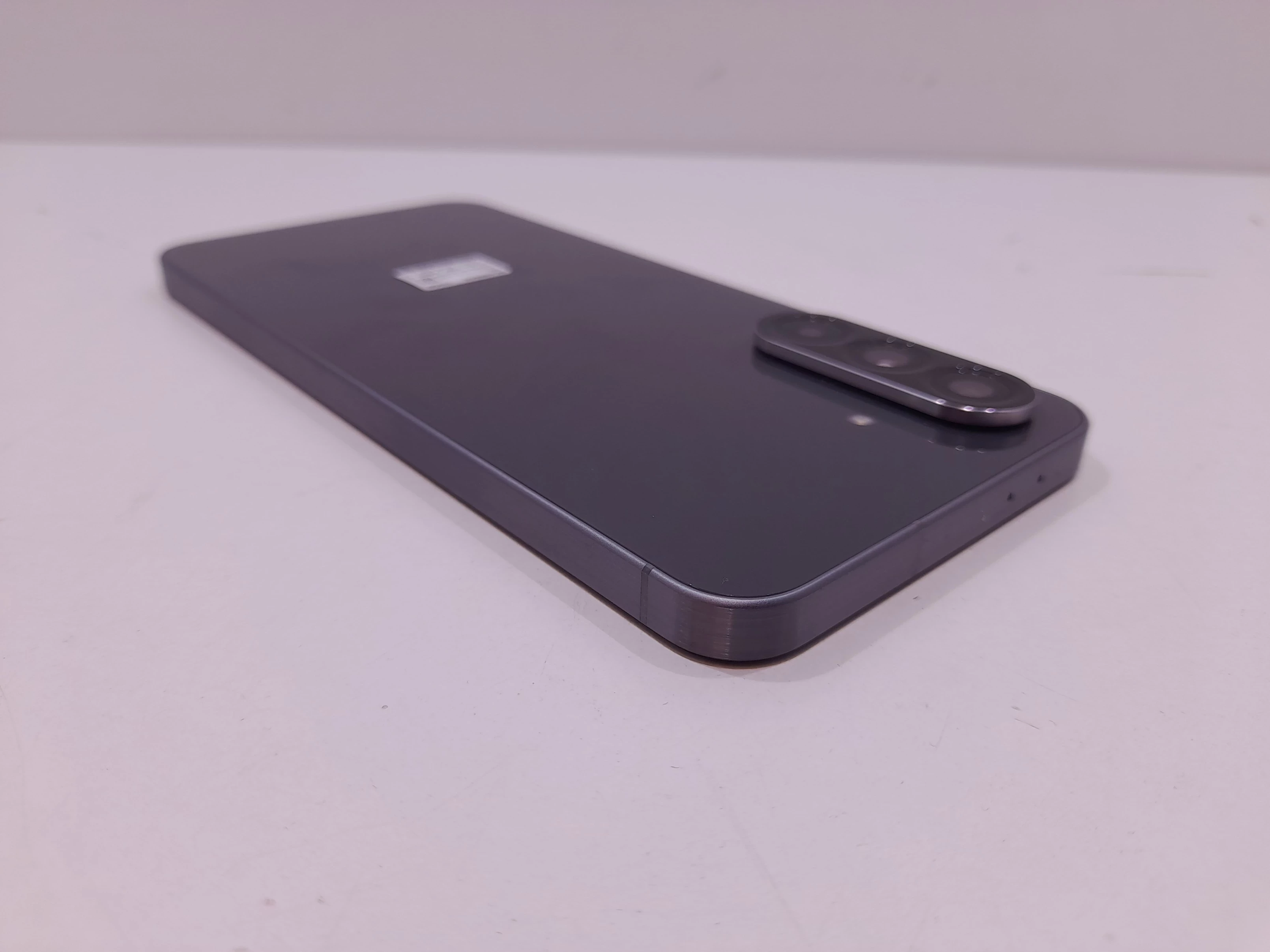 telefon-samsung-a-56-128-gb-wbudowana-pamiec-202869-214189