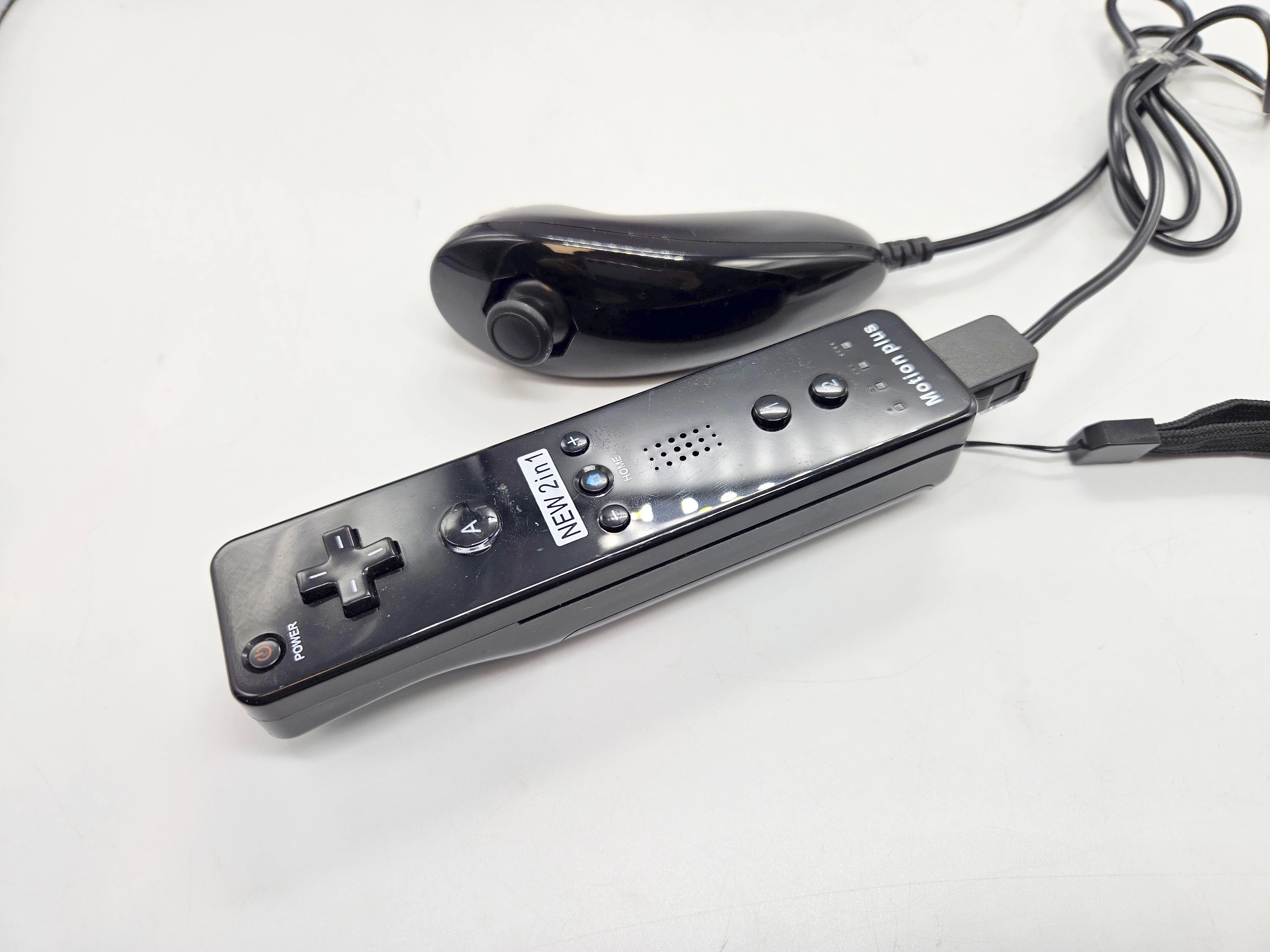 konsola-nintendo-wii-mini-rvk-021-akecesoria-kod-producenta-rvl-201