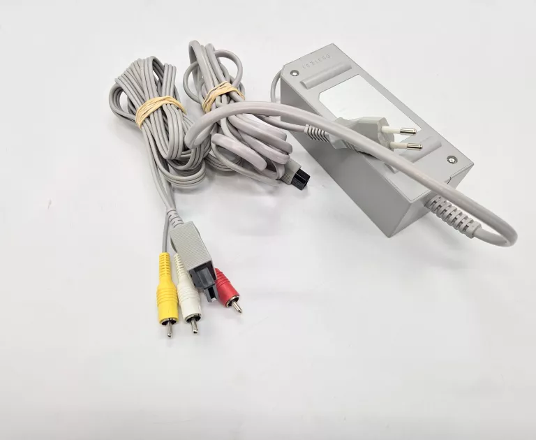 konsola-nintendo-wii-mini-rvk-021-akecesoria-producent-248914-1988321