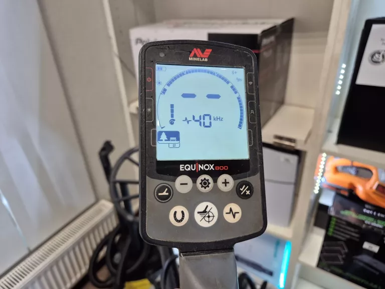 wykrywacz-metali-equinox-800-minelab-eqx-11-stan-11323-2