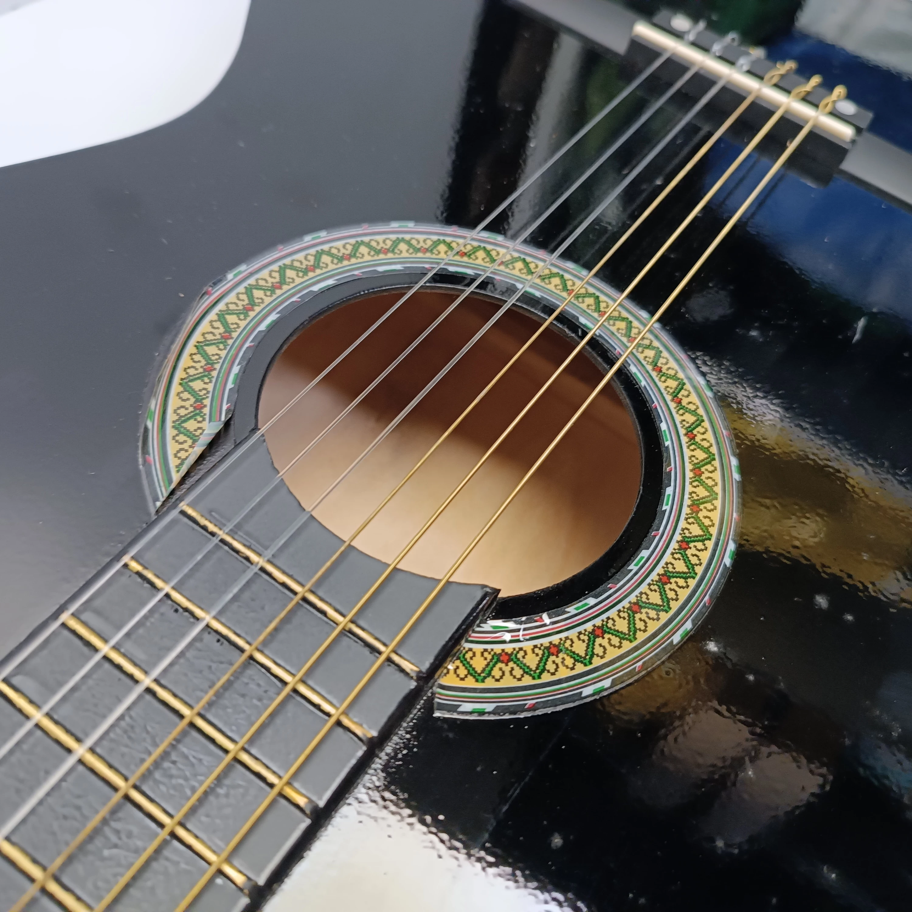 czarna-gitara-klasyczna-kod-producenta-g08181773