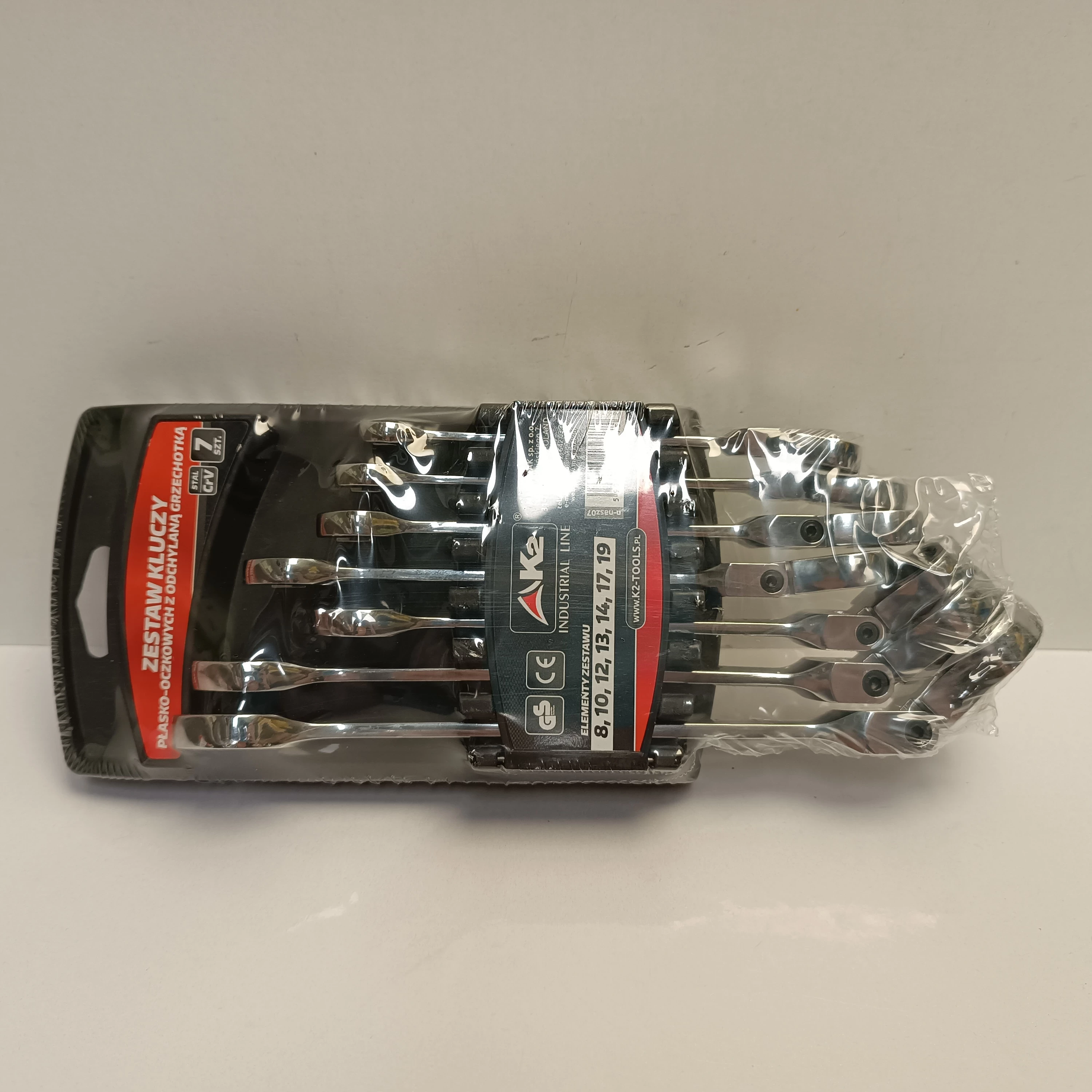 zestaw-kluczy-plask-oczkowych-k2-ean-gtin-5906775136775