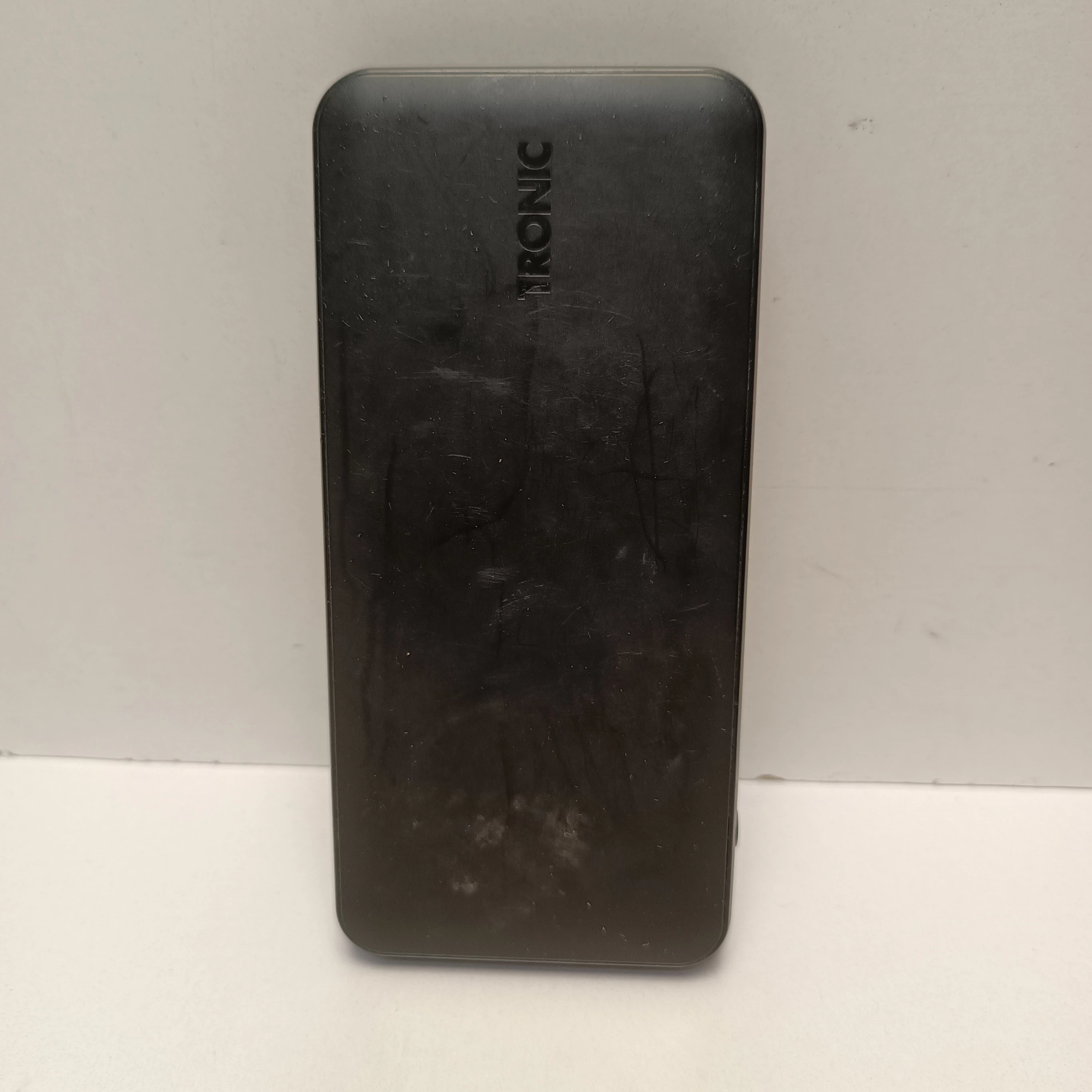 powerbank-tronic-czarny-10000-mah-osiedle-teatralne-3u15-krakow