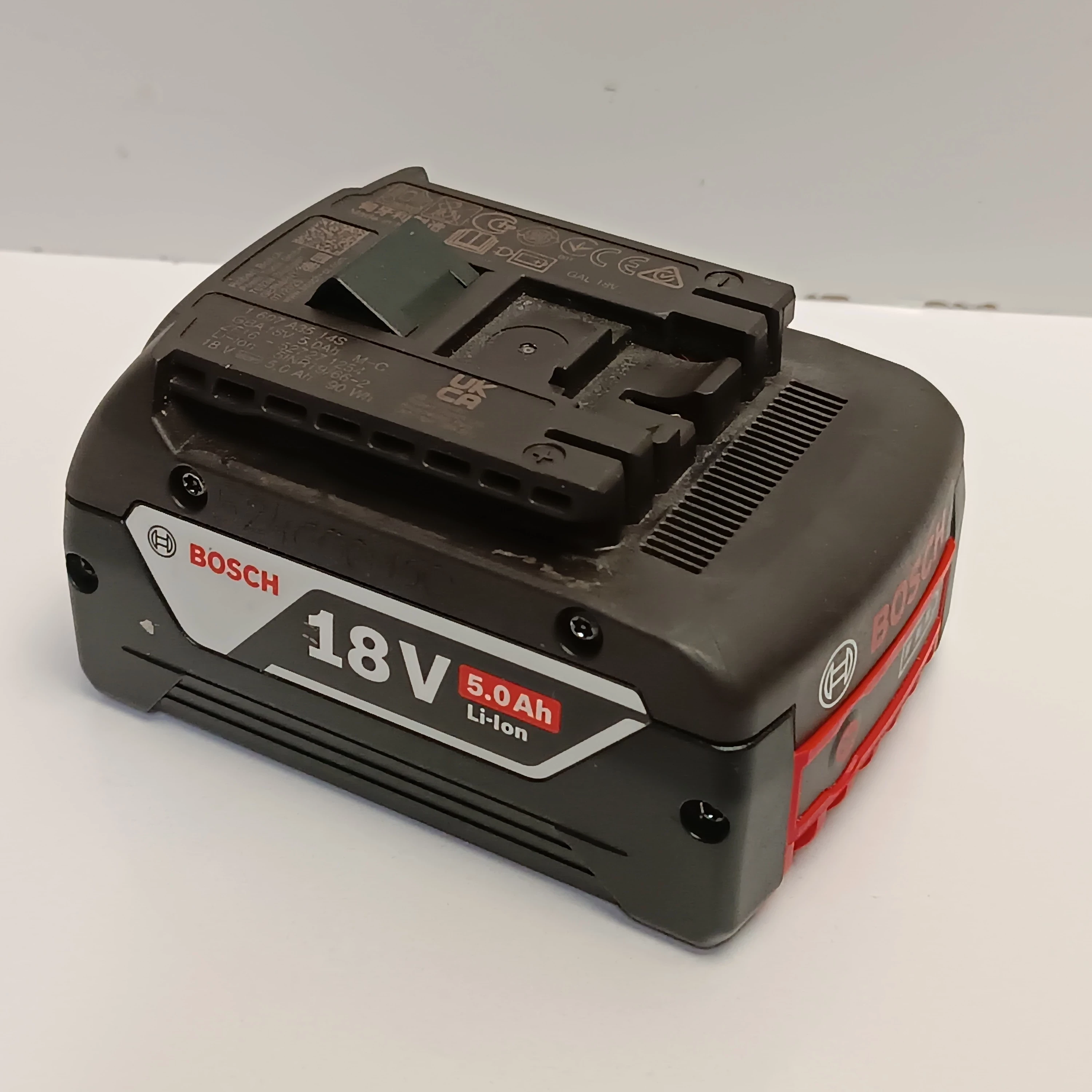 akumulator-bosch-professional-li-lon-18v-5ah-typ-akumulatora-129634-2