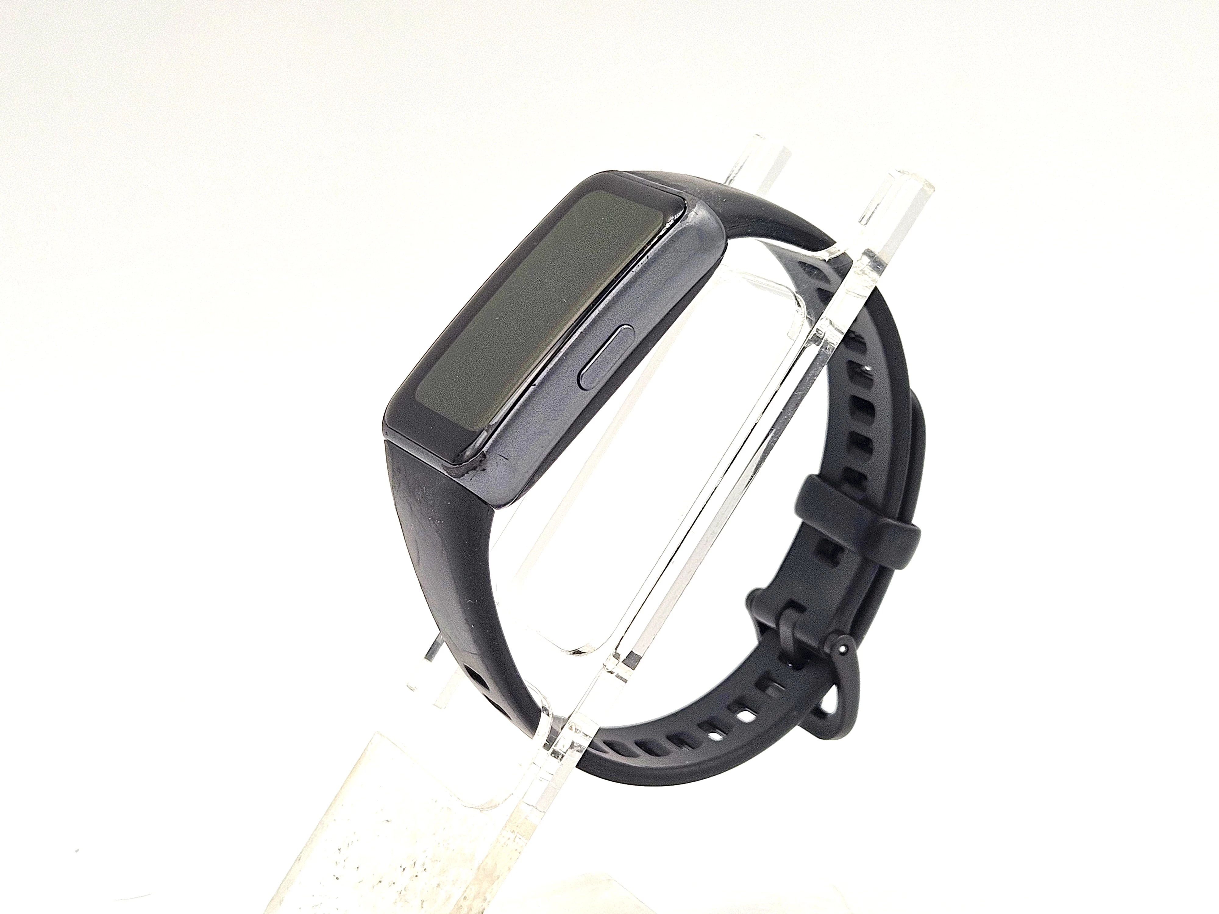 smartband-huawei-band-6-czarny-pasek-rodzaj-231461-360437