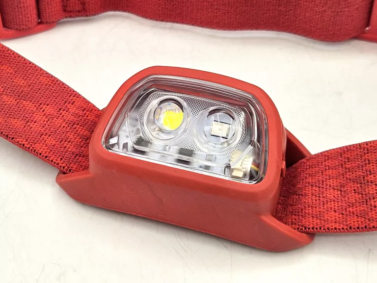 decathlon-forclaz-latarka-czolowa-czerwony-stan-11323-2