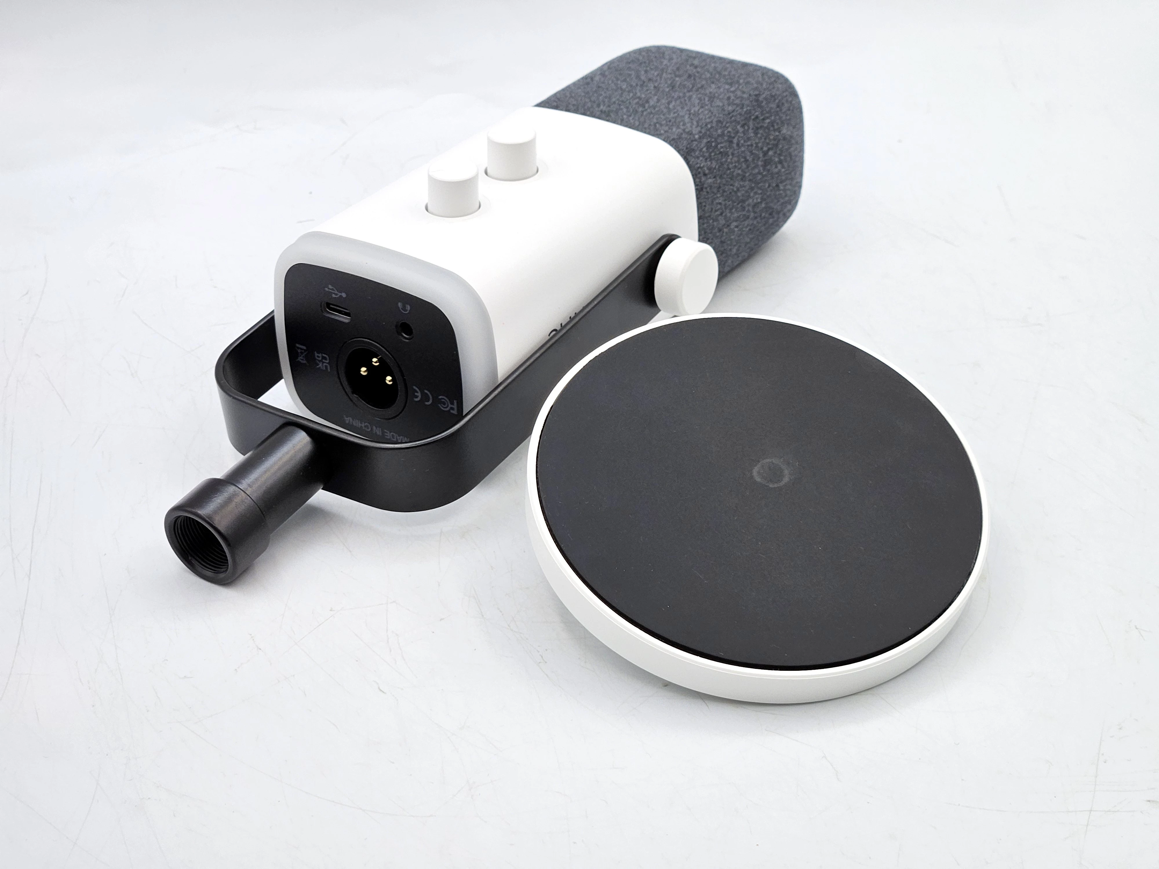 mikrofon-dynamiczny-studyjny-fifine-ampligame-am8-bialy-rodzaj-247770-767492