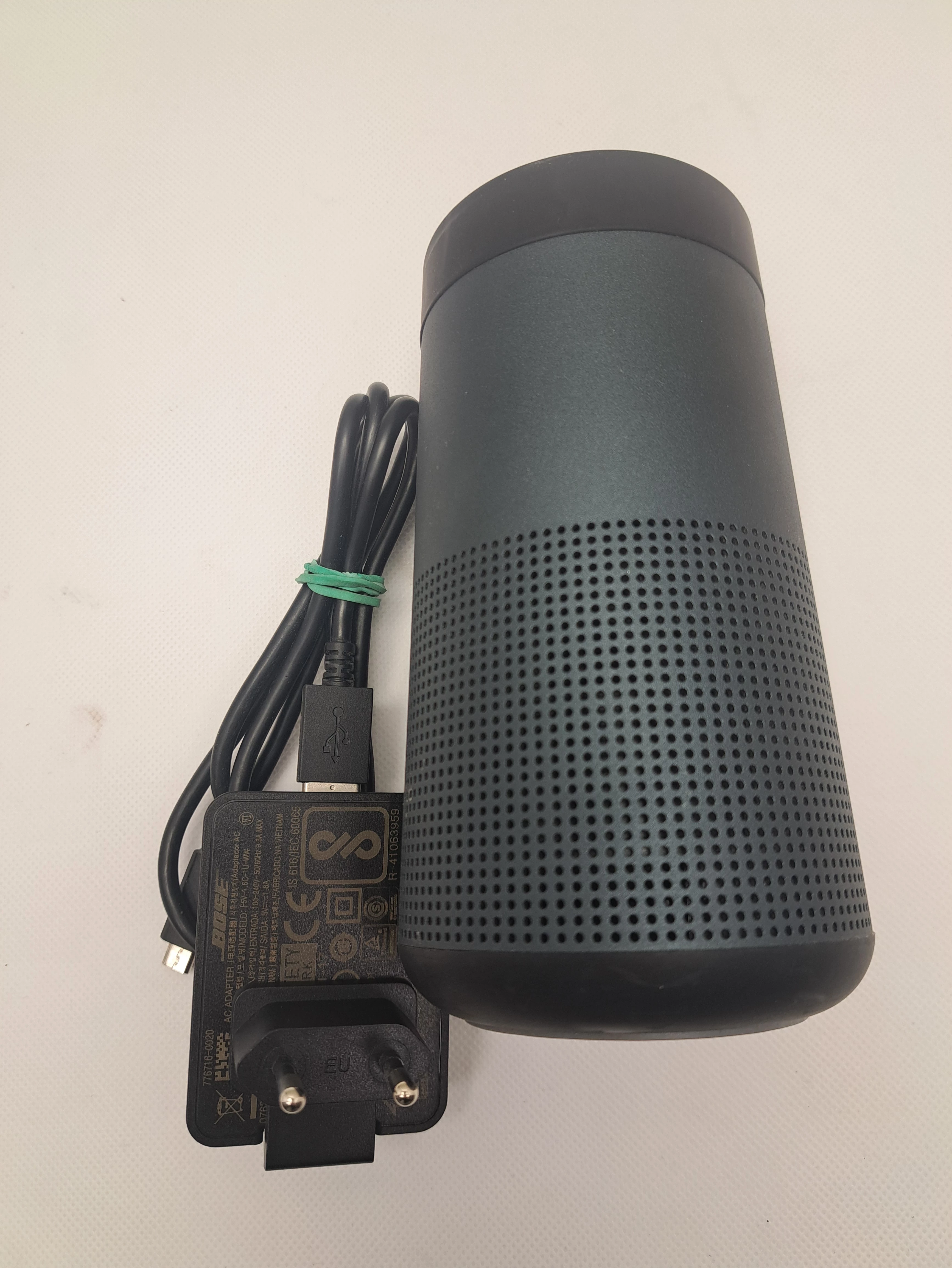 glosnik-bose-soundlink-revolve-marka-248811-1944360