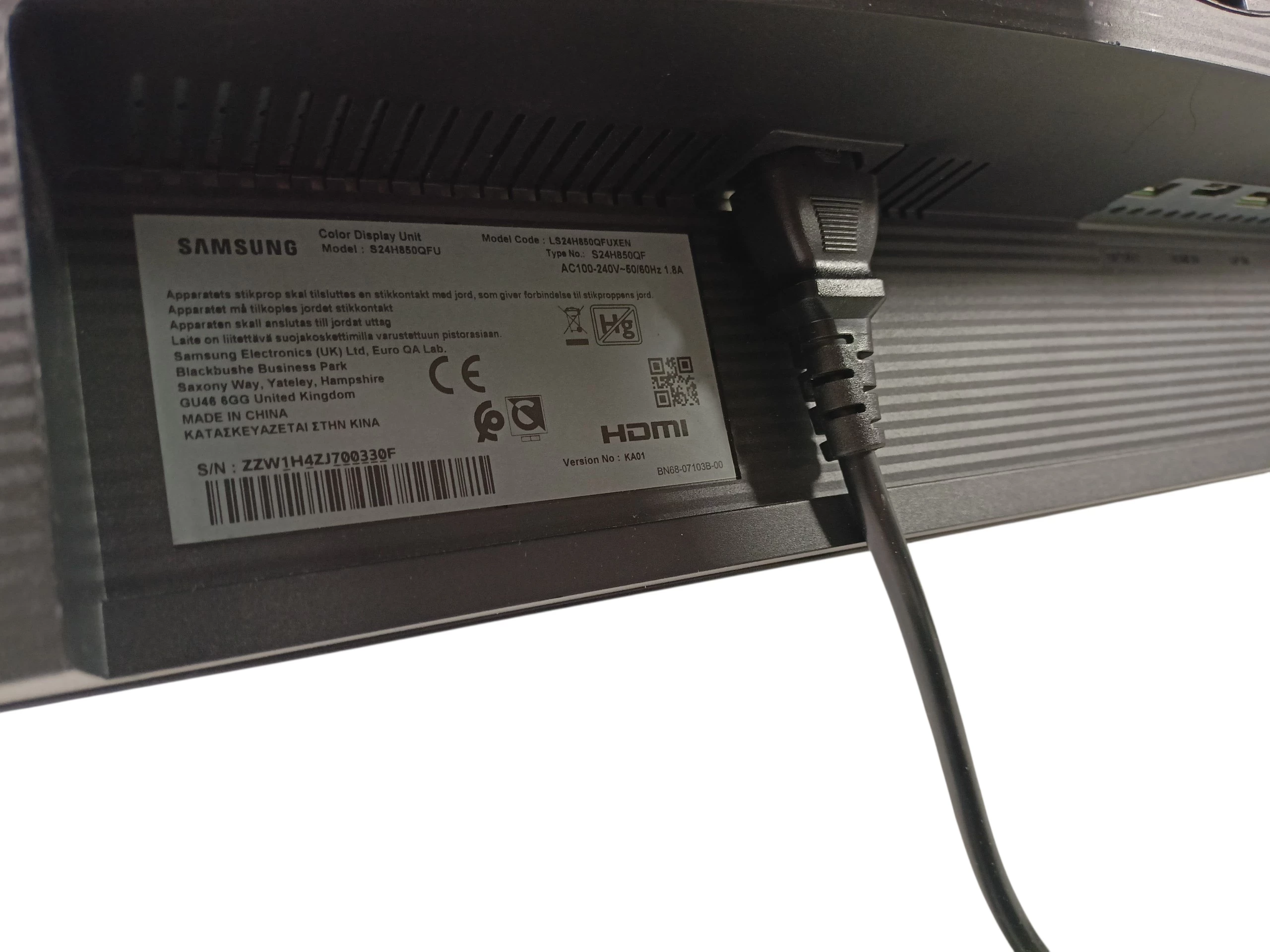 bezramkowy-monitor-samsung-2k-s24h850qfu-24-2560x1440-pls-hdmi-klasa-b-stan-11323-2