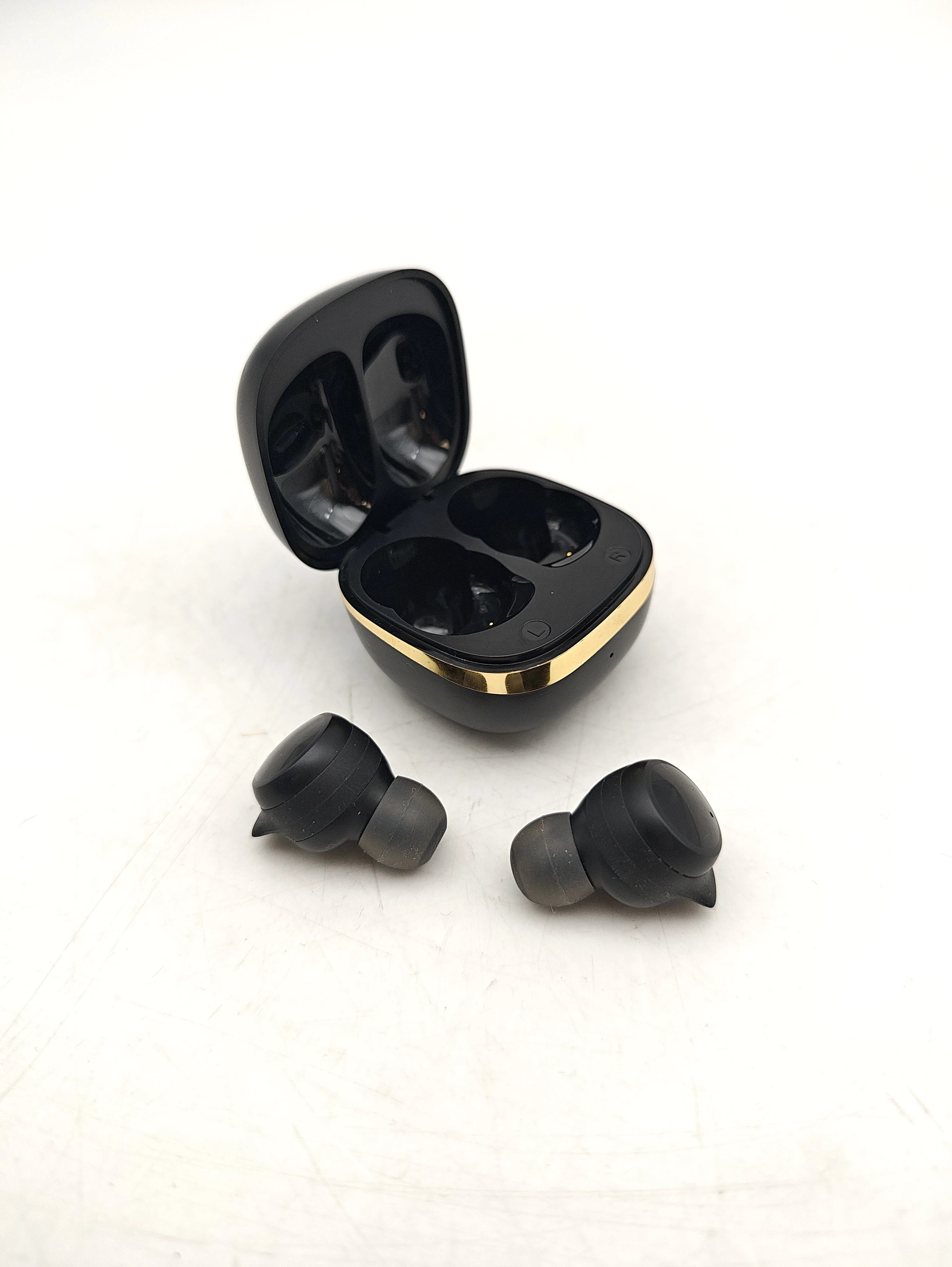 sluchawki-utility-project-mus-24005-legionow-28-torun