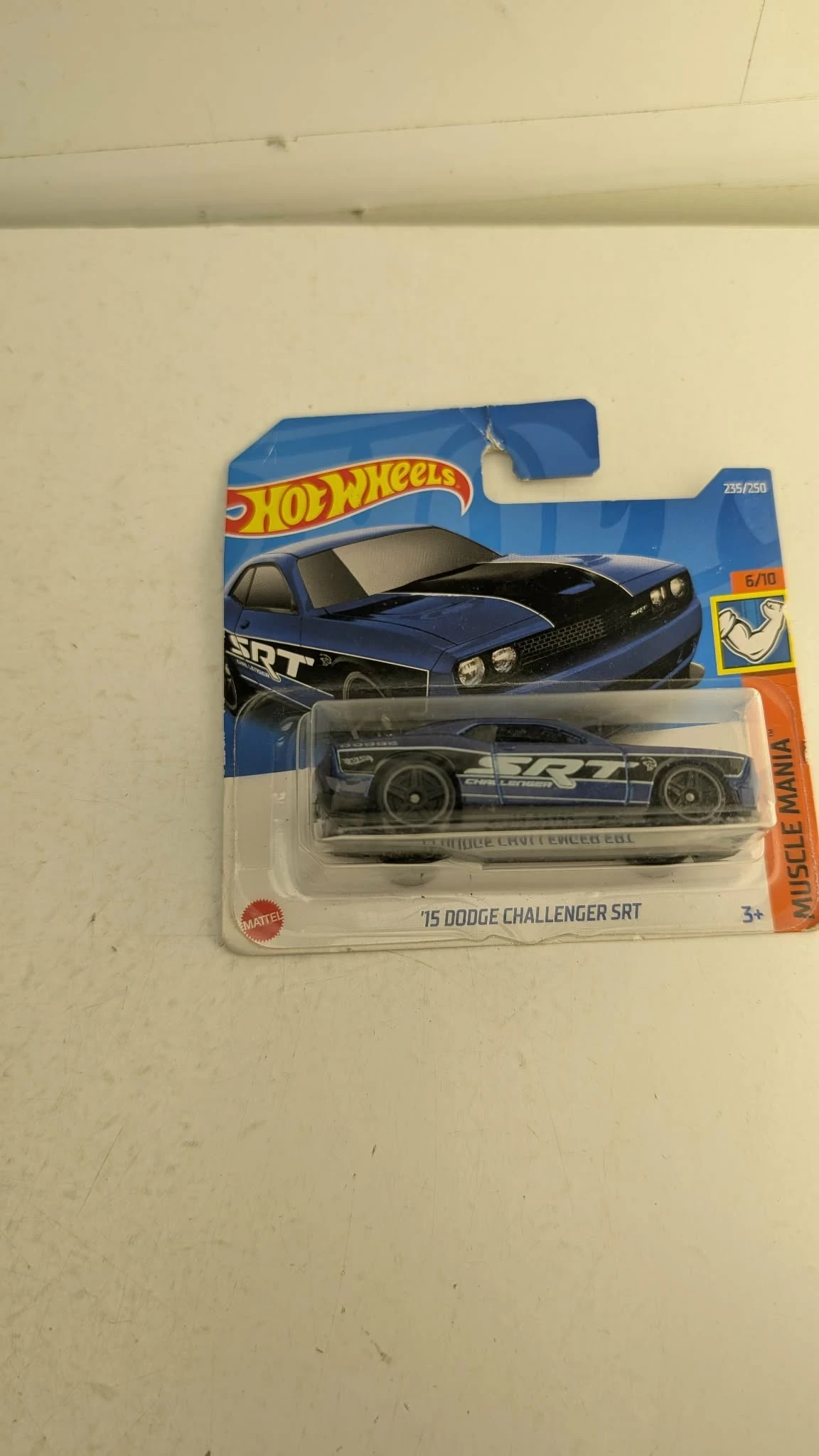 hot-wheels-15-dodge-challenger-srt-wroclawska-7-legnica