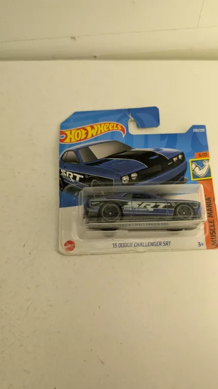 hot-wheels-15-dodge-challenger-srt-wroclawska-7-legnica