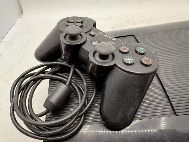 konsola-ps3-slim-500-gb-pad-opis-stan-11323-238062