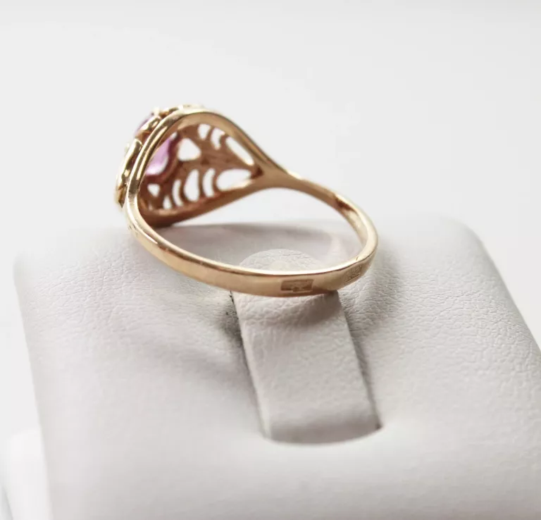 zloty-pierscionek-synt-rubin-585-r15-217g-material-15835-2