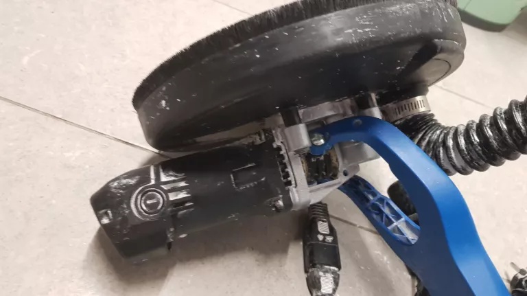 szlifierka-zyrafa-dedra-ded7743-do-gipsu-stan-11323-2