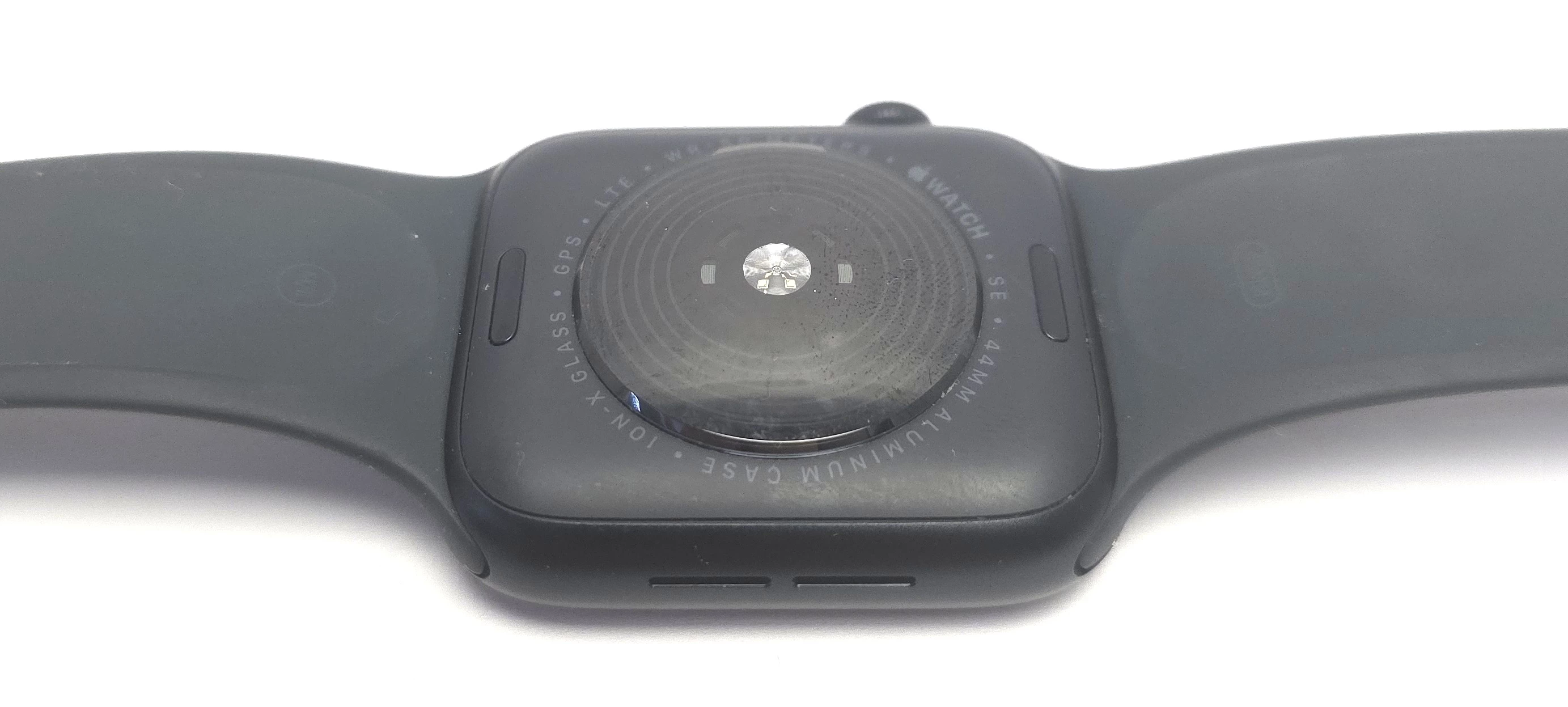 apple-watch-se-2nd-gen-44mm-stan-11323-2