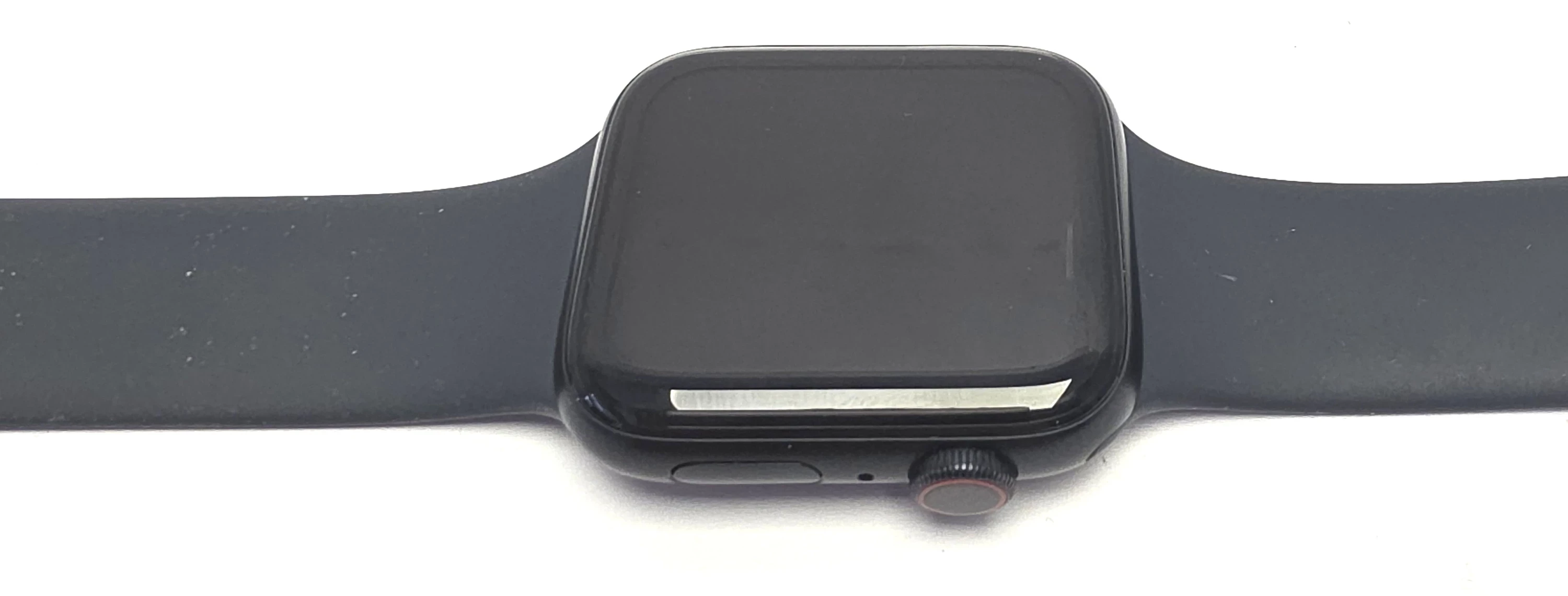 apple-watch-se-2nd-gen-44mm-kolor-249512-1647415