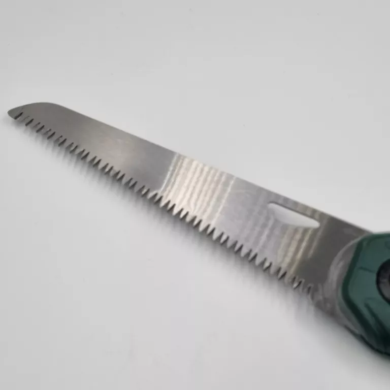 reczna-pila-do-galezi-parkside-stan-11323-2