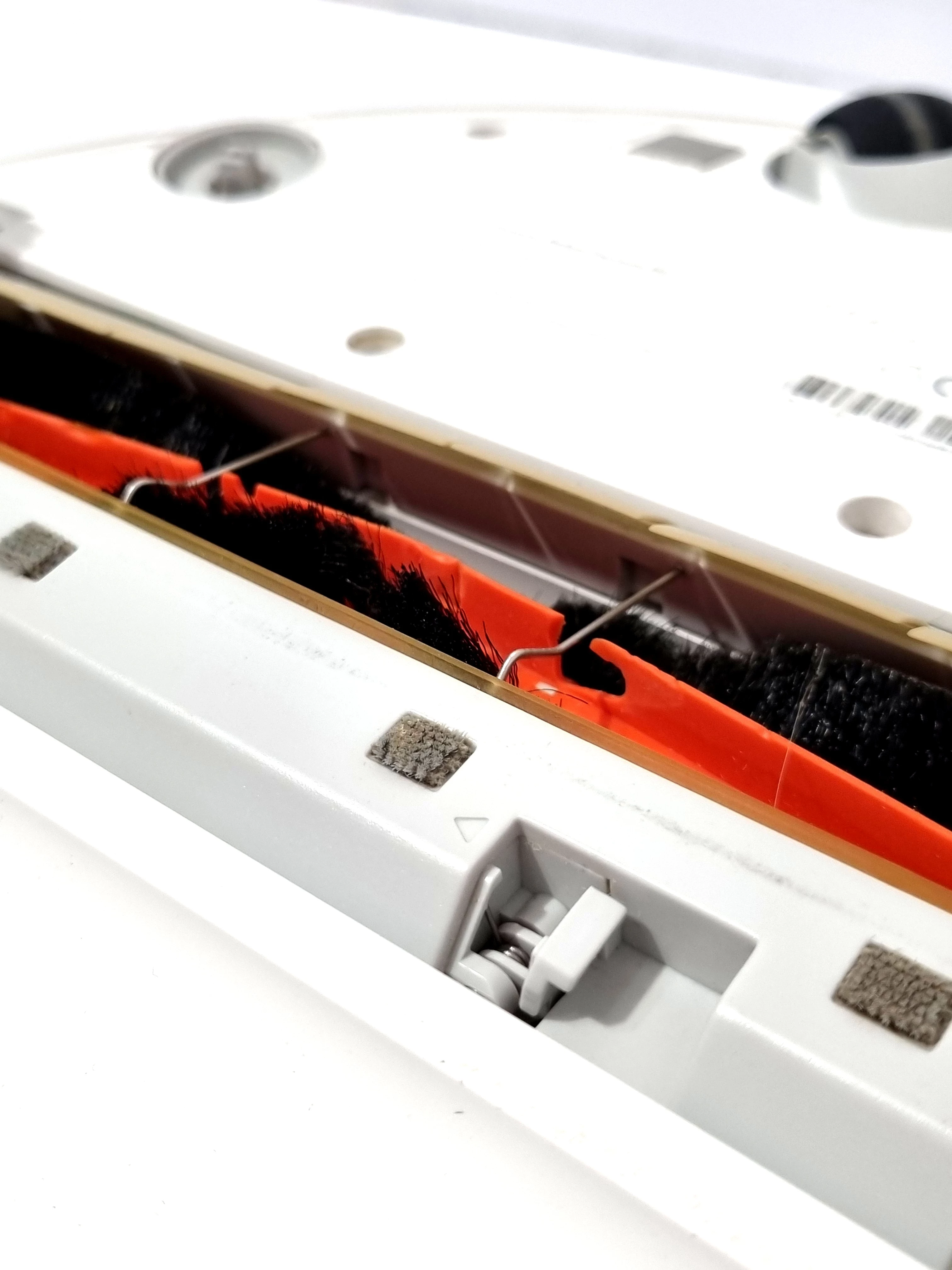 robot-sprzatajacy-dreame-robot-vacuum-d9-filtr-hepa