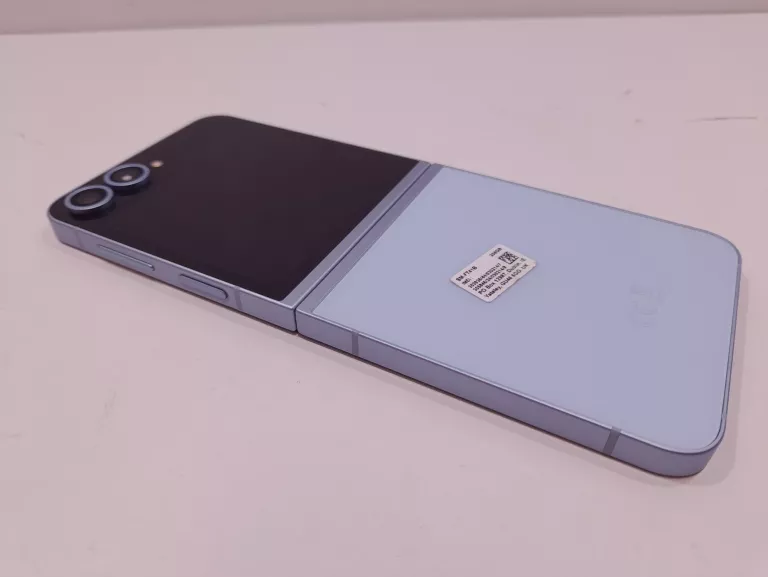 telefon-samsung-galaxy-z-flip-6-kod-producenta-sm-f741blbgeue