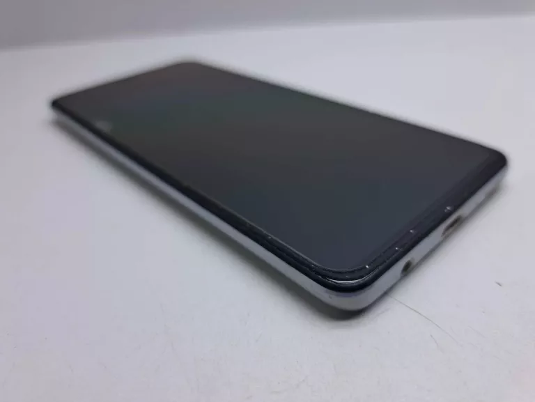 telefon-samsung-galaxy-a41-opis-stan-11323-2