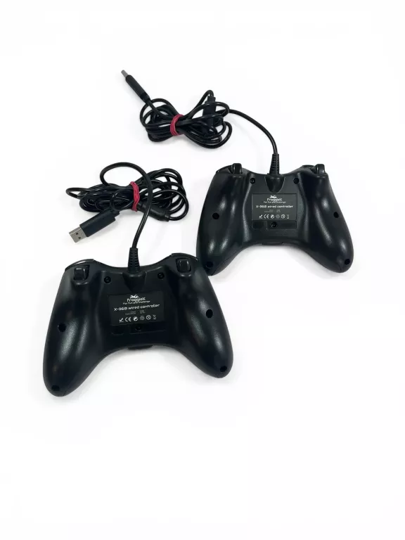 konsola-xbox-360-slim-2-pady-kablowe-kinect-zasilacz-kolor-249512-1647413