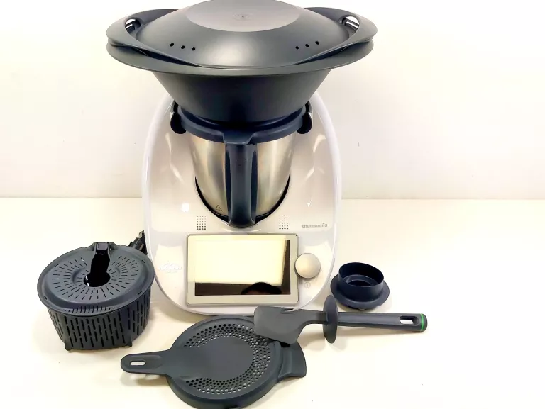 niezastapiony-robot-kuchenny-thermomix-tm6-1-akcesoria-mickiewicza-1-nidzica