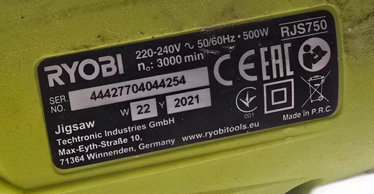 wyrzynarka-ryobi-rjs750-mocowanie-brzeszczotu-205041-222245