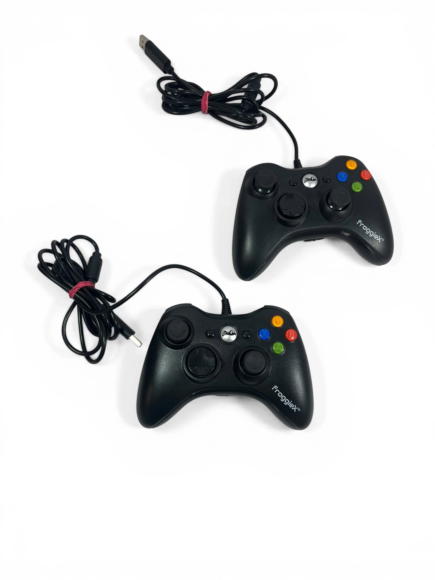 konsola-xbox-360-slim-2-pady-kablowe-kinect-zasilacz-model-360