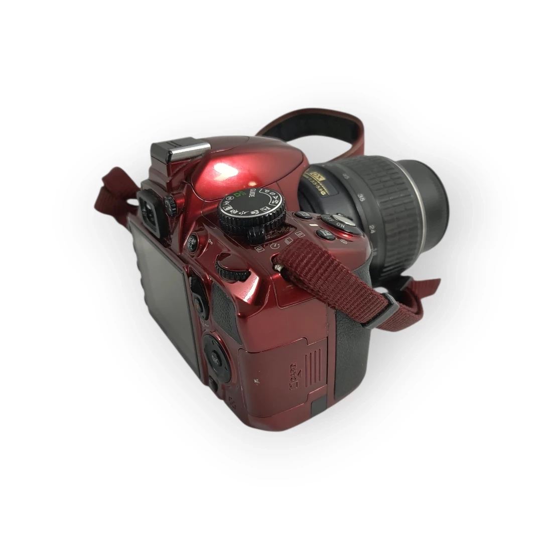 aparat-nikon-d3100-obiektyw-18-55mm-futeral-model-d3100