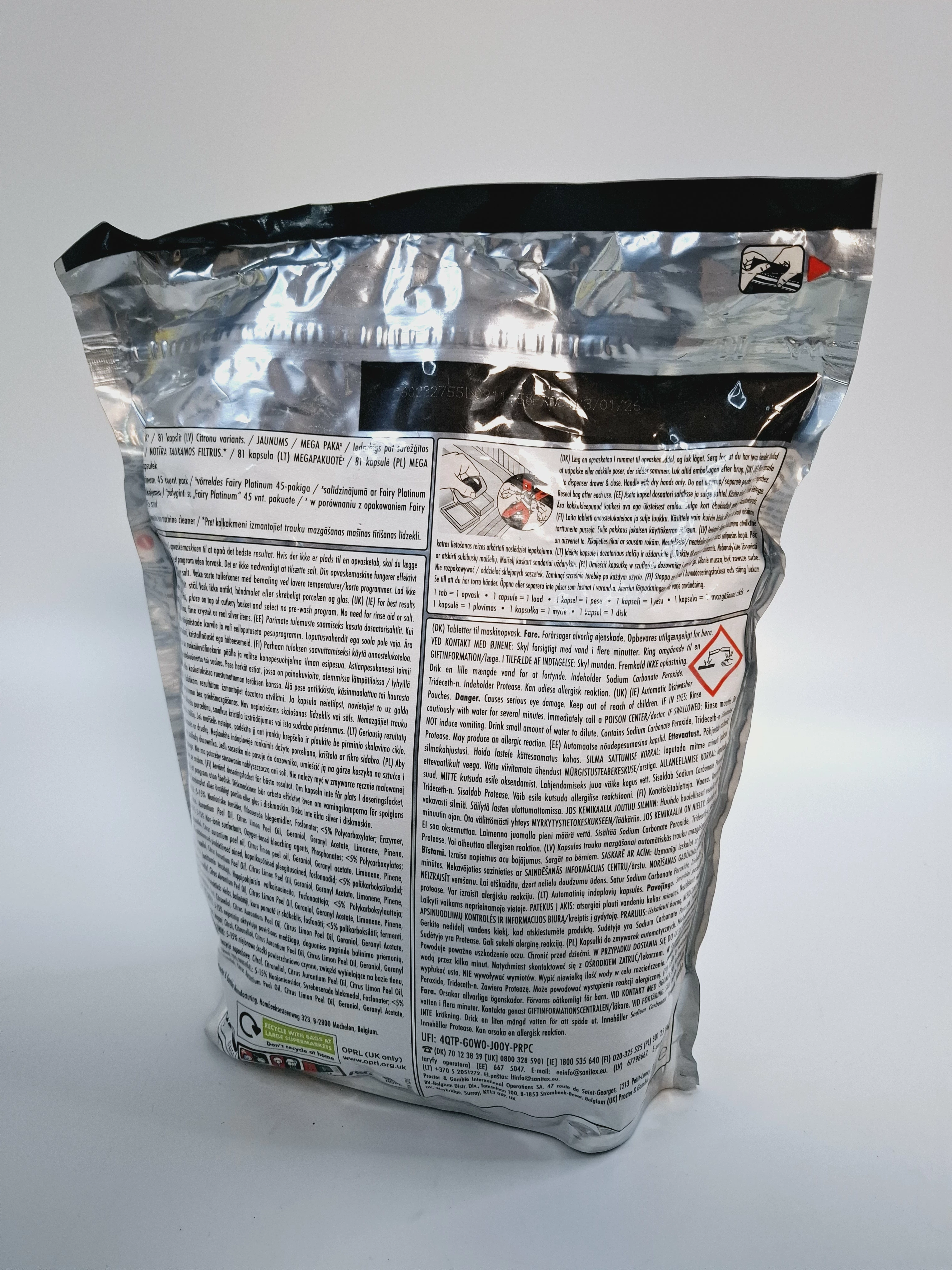 fairy-platinum-all-in-one-kapsulki-do-zmywarki-cytryna-81-szt-ean-gtin-5905965388482