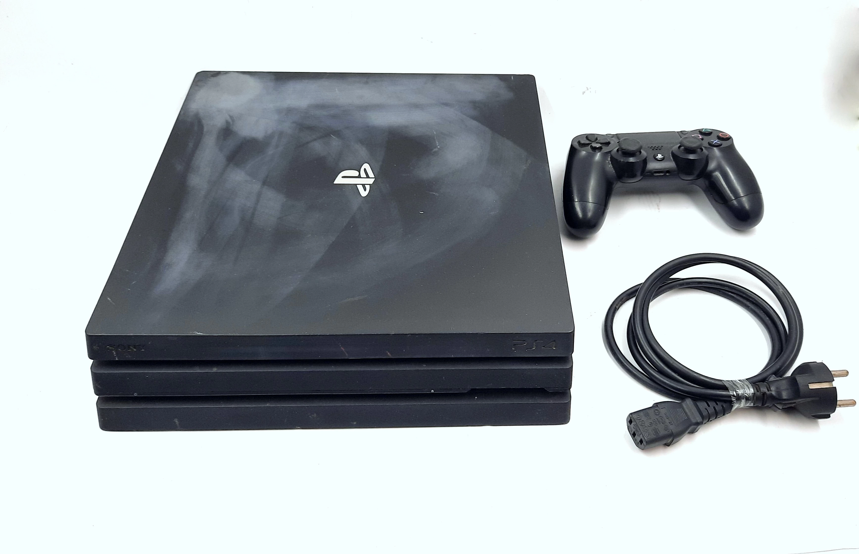 konsola-ps4-pro-cuh-7016b-1tbi-pad-czarny-okazja-targowa-102-skoczow