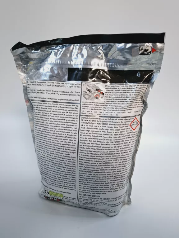 fairy-platinum-all-in-one-kapsulki-do-zmywarki-cytryna-81-szt-ean-gtin-5905965388482