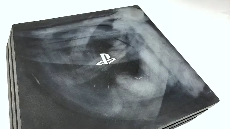 konsola-ps4-pro-cuh-7016b-1tbi-pad-czarny-okazja-dysk-wbudowana-pamiec-5179-225714