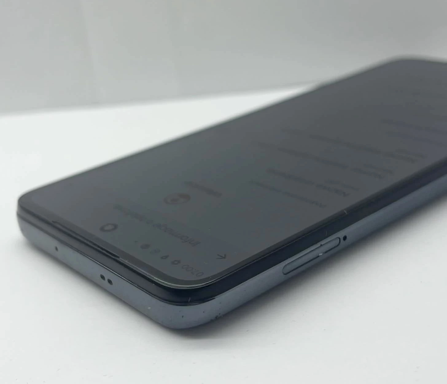 telefon-motorola-moto-g52-256-gb-stan-11323-2