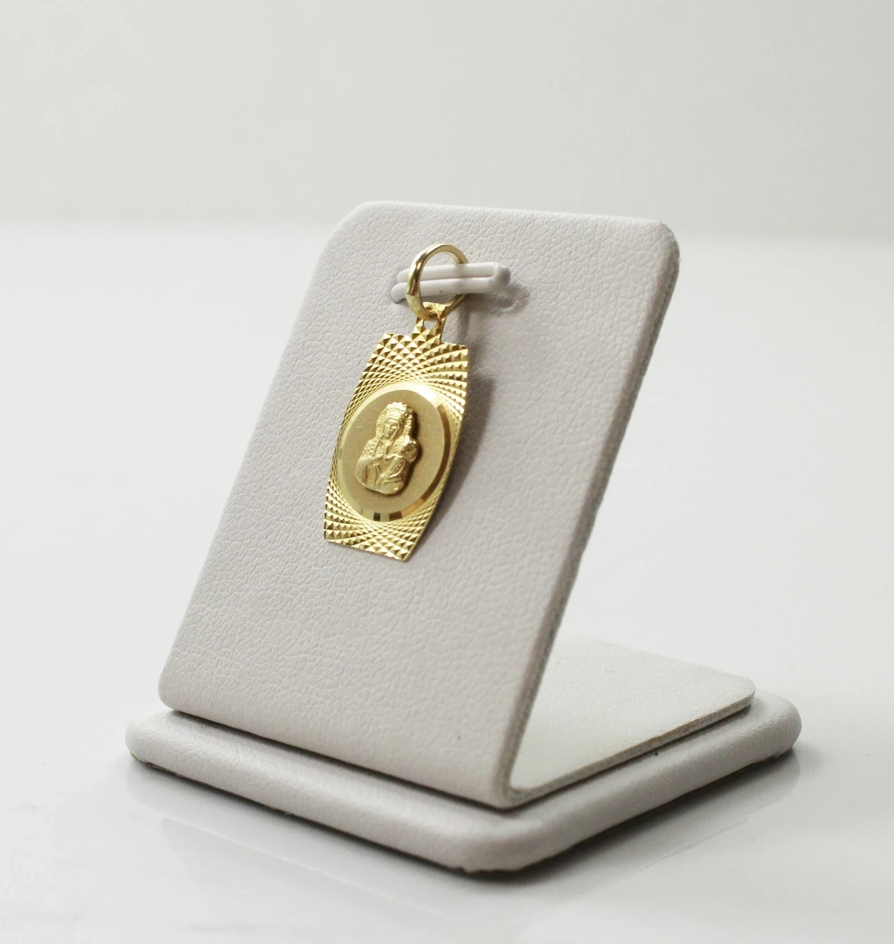 zlota-zawieszka-medalik-109g-stan-11323-2