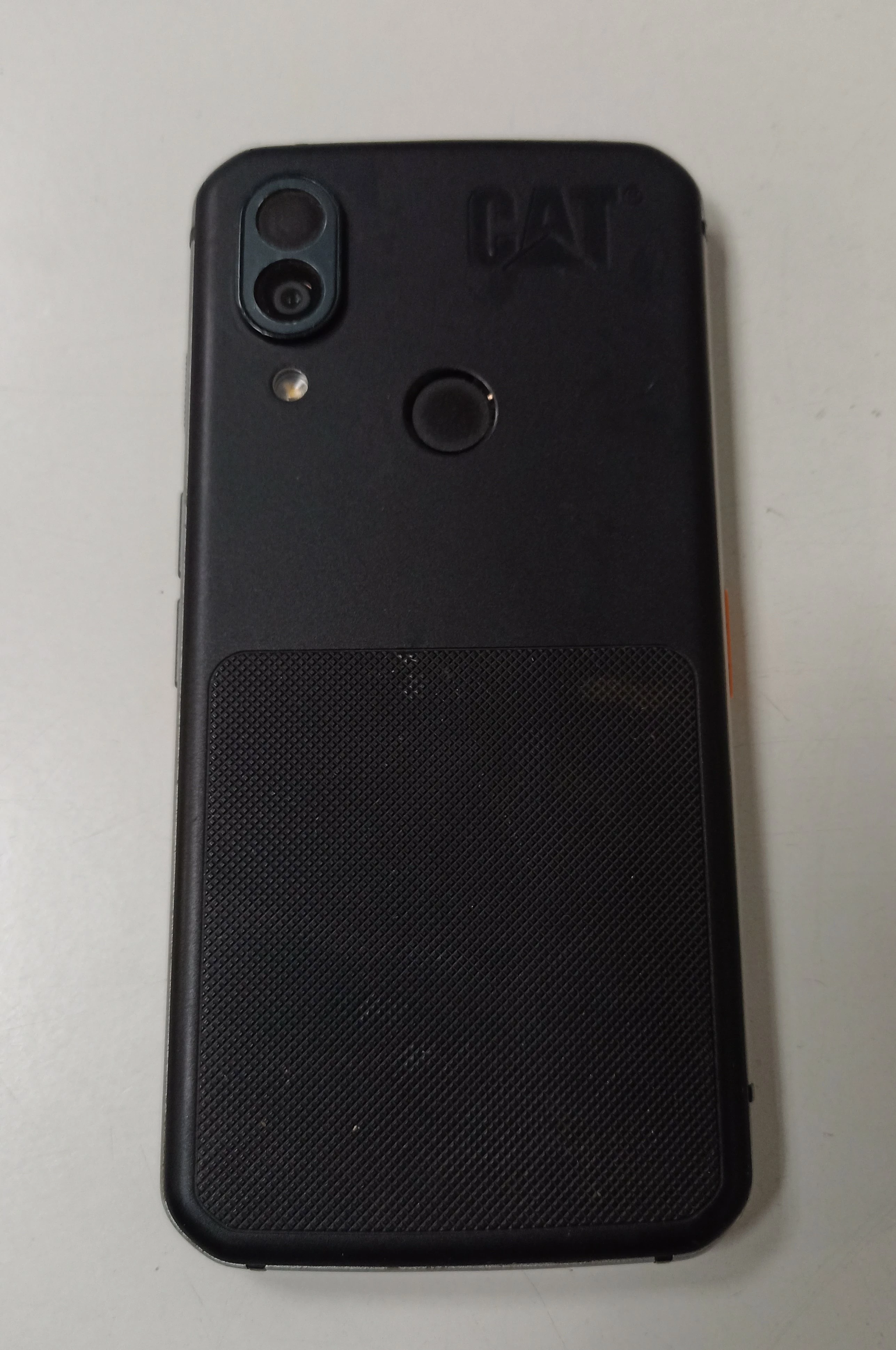 telefon-smartfon-cat-phones-s62-pro-6-gb-128-stan-11323-2