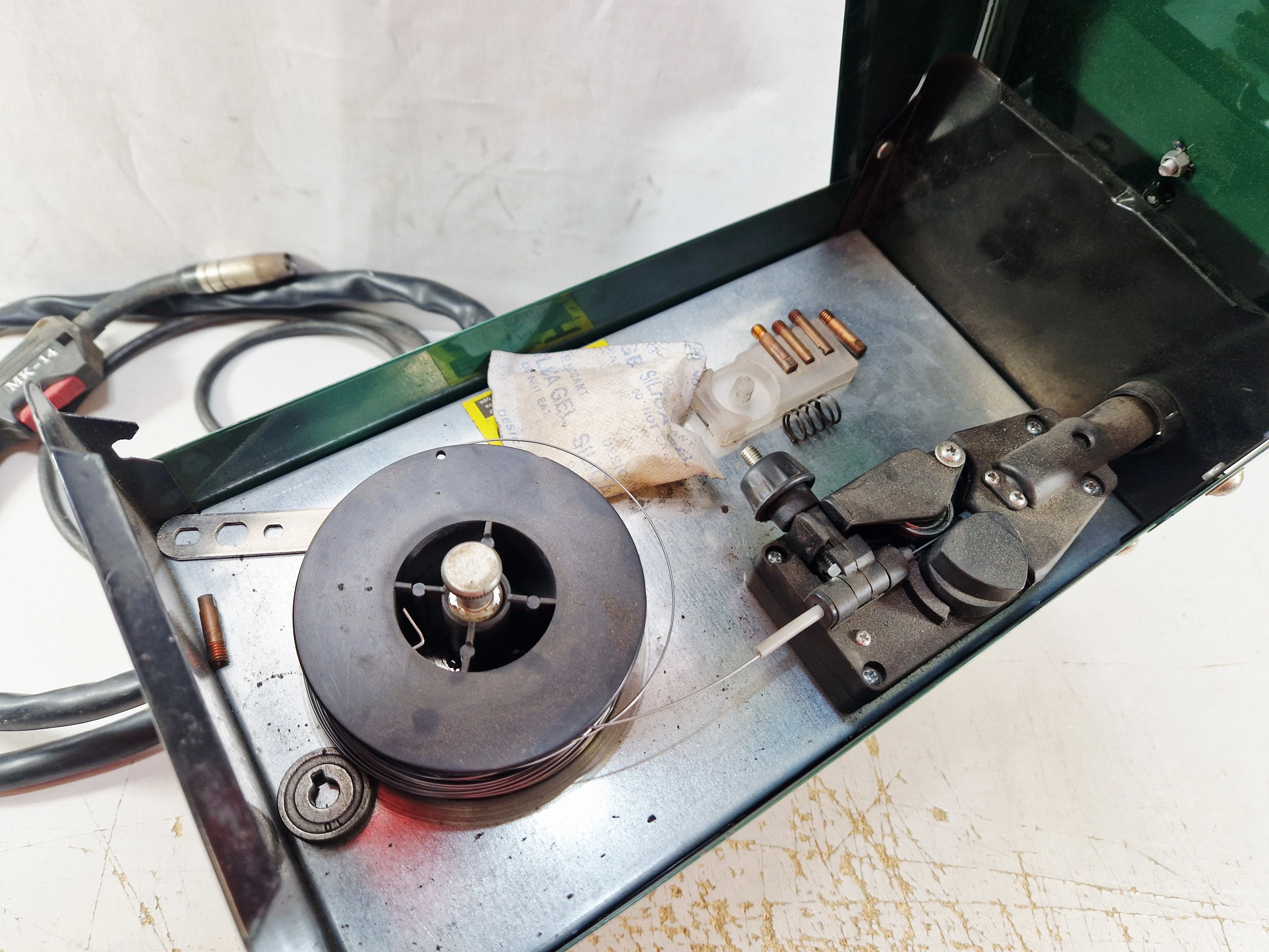 polautomat-spawalniczy-spawarka-parkside-pfds-33b4-zakres-spawania