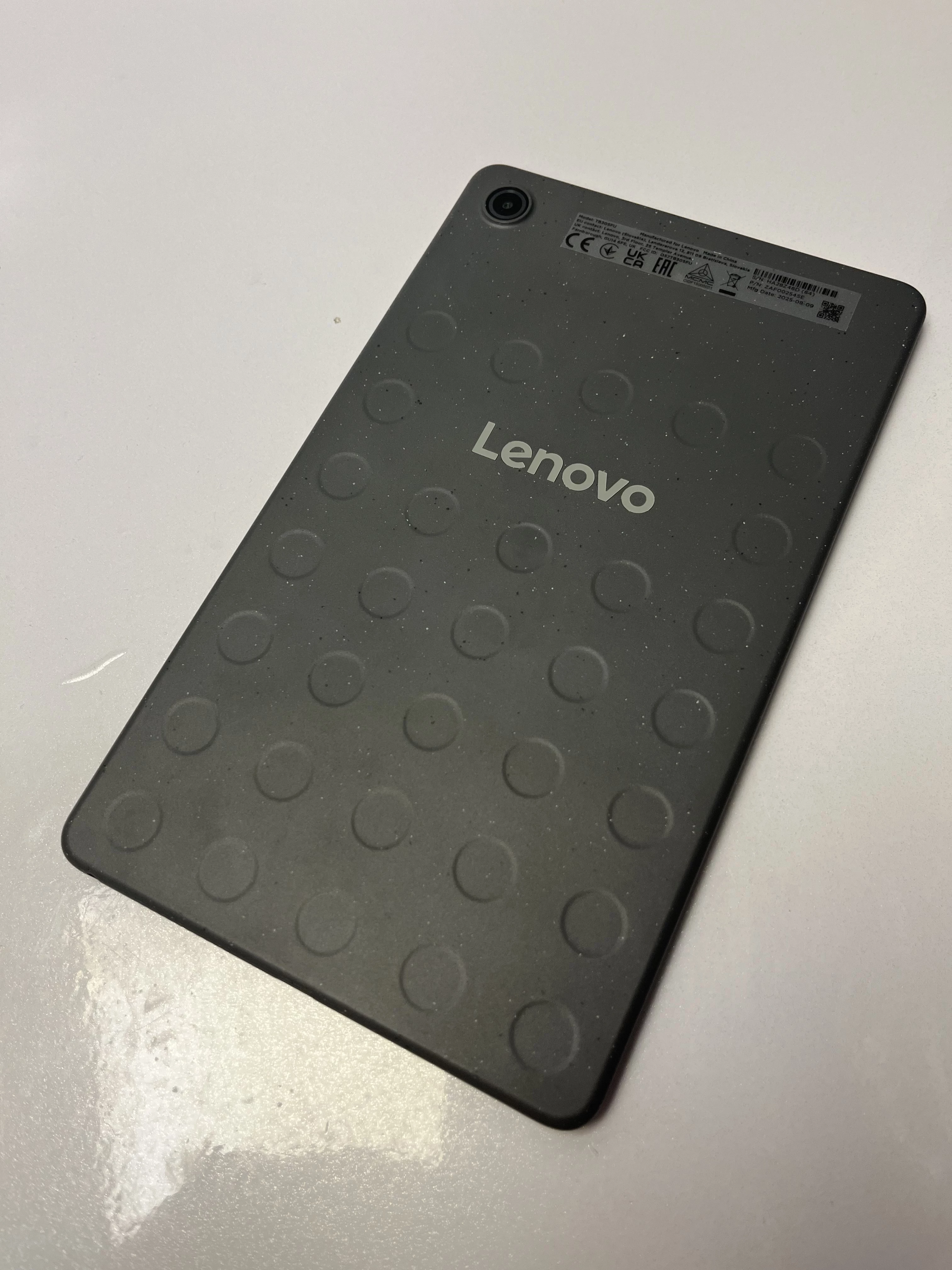 tablet-lenovo-tab-one-464gb-komunikacja-219-2