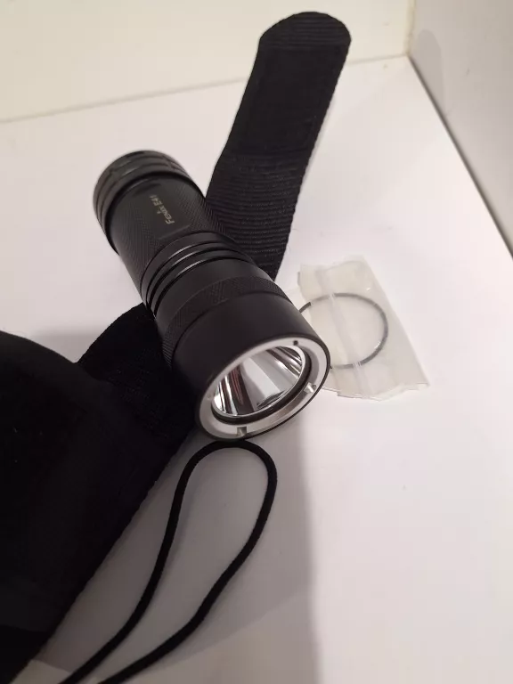 latarka-fenix-e41-zasilanie-209202-1769478