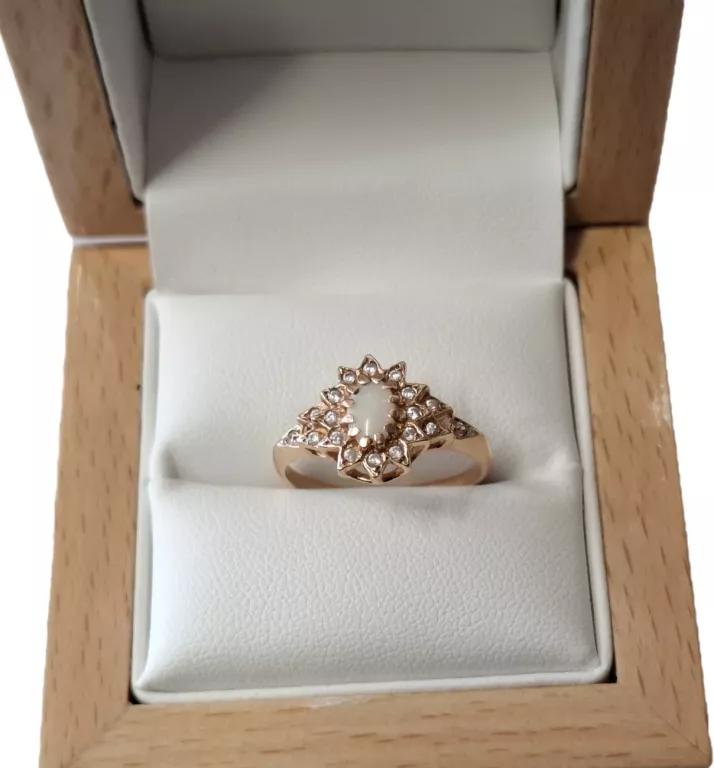 okazaly-zloty-pierscionek-p585-r17-pilsudskiego-10-krosno