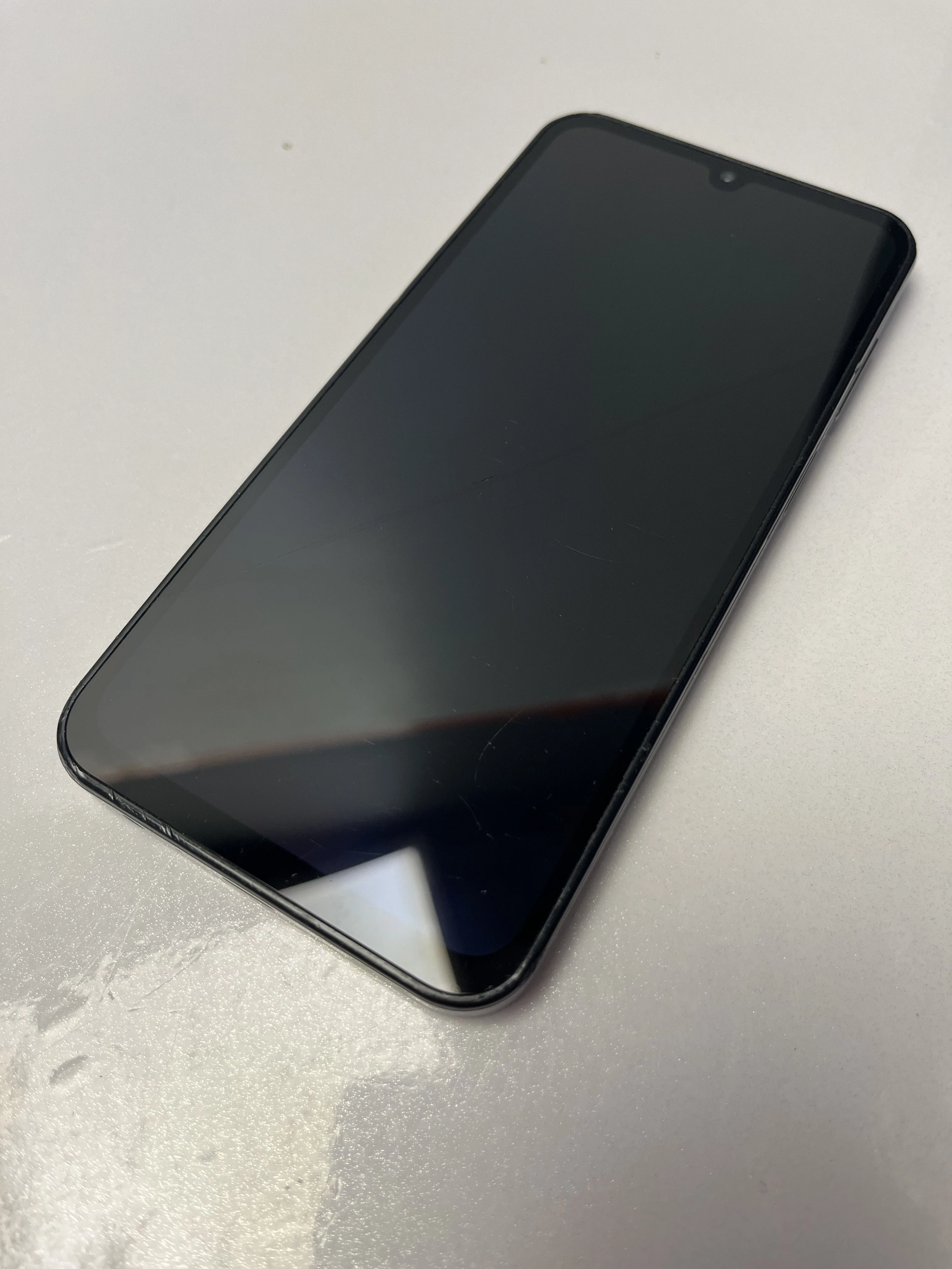 telefon-samsung-galaxy-m15-4128gb-opis-przekatna-ekranu-650