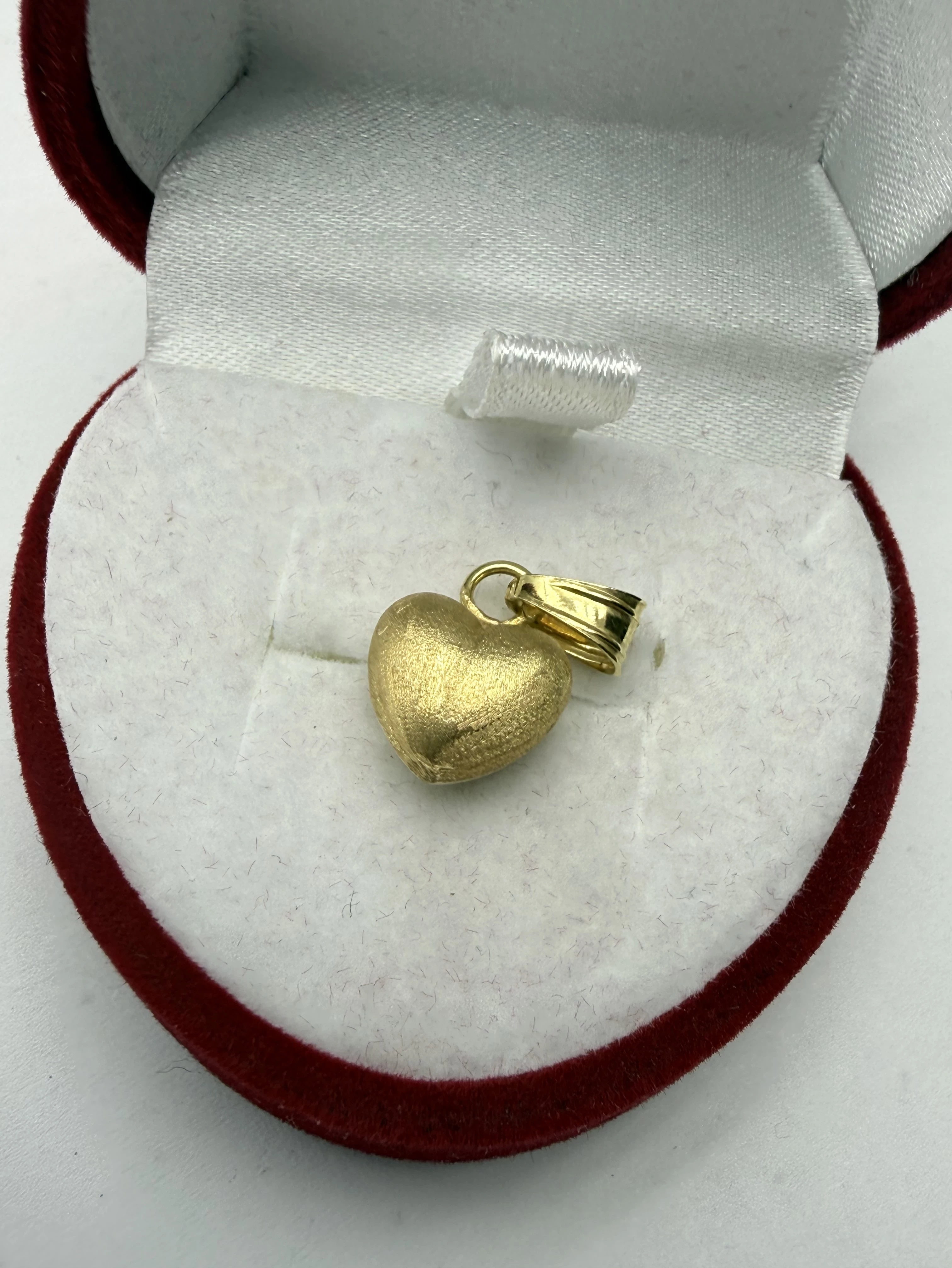 sliczna-zlota-zawieszka-serduszko-09g-585-1cmx15cm-stan-11323-2