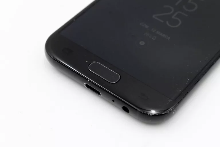 telefon-samsung-galaxy-a5-2017-3gb32gb-zbity-stan-11323-2