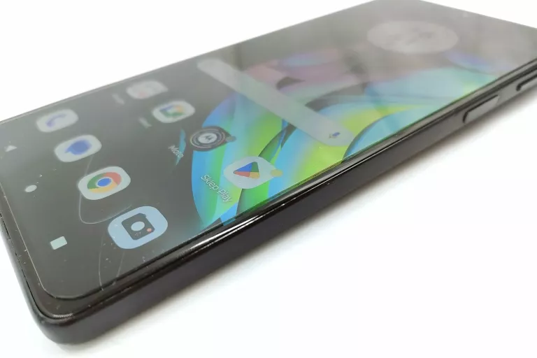 telefon-motorola-moto-edge-20-8128gb-wbudowana-pamiec-202869-214189