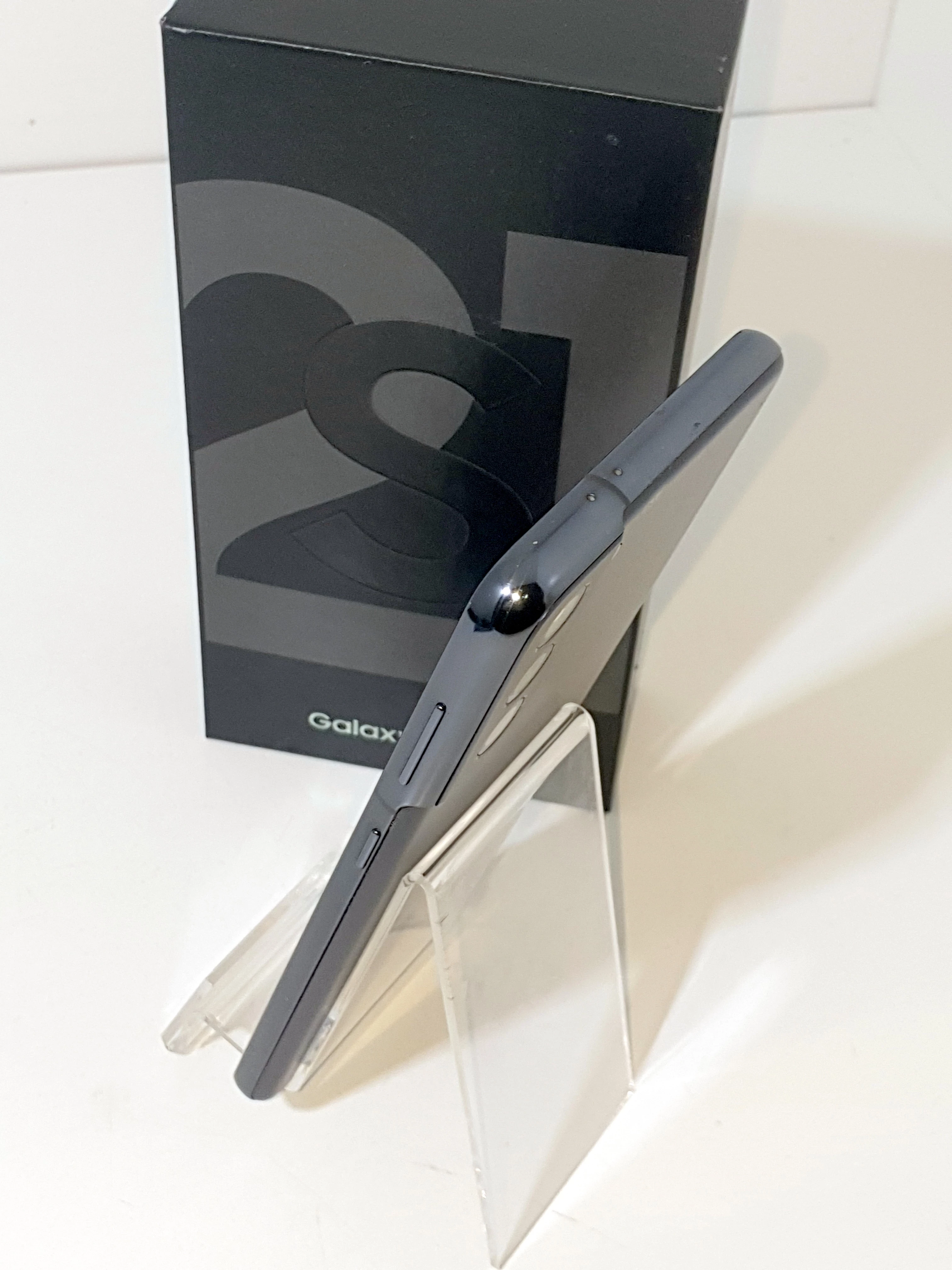 telefon-samsung-galaxy-s21-5g-komplet-kod-producenta-sm-g991bzadeue