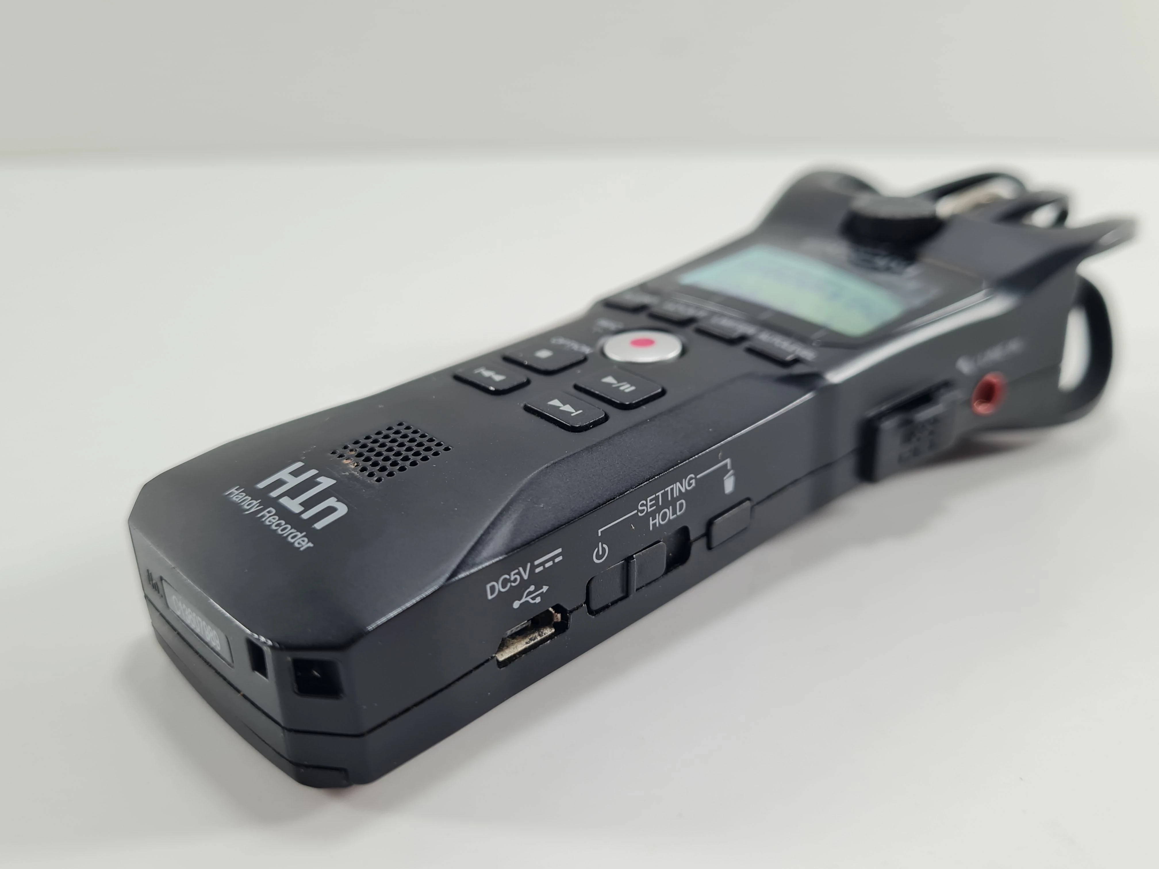 urzadzenie-rejestrujace-dzwiek-zoom-h1n-stan-11323-2