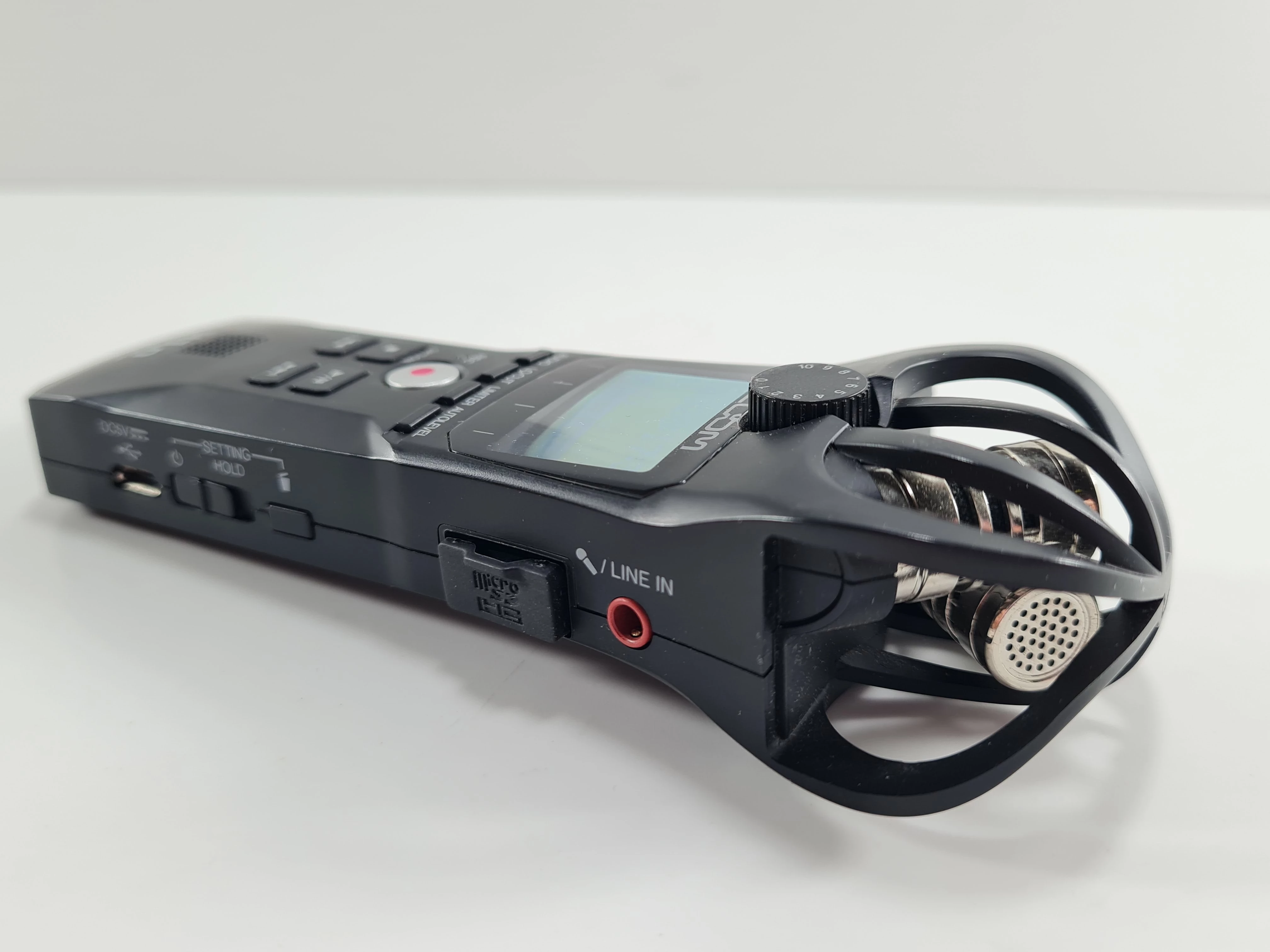 urzadzenie-rejestrujace-dzwiek-zoom-h1n-marka-248811-958954